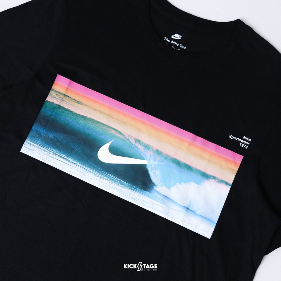 男款 NIKE AS U NSW TEE OC PHOTO 2 黑 印花 海 夕陽 純棉 運動 休閒 短T【HJ0761-010】