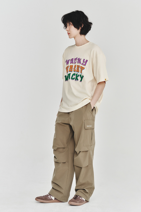 【直播】Wackywilly LL060439 Multi-Typo 短袖上衣(奶油色)