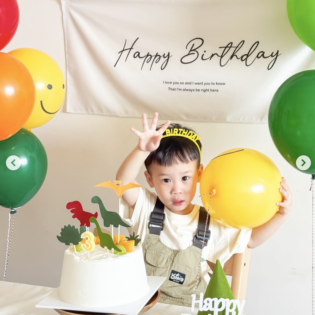 橫式英文字生日掛布