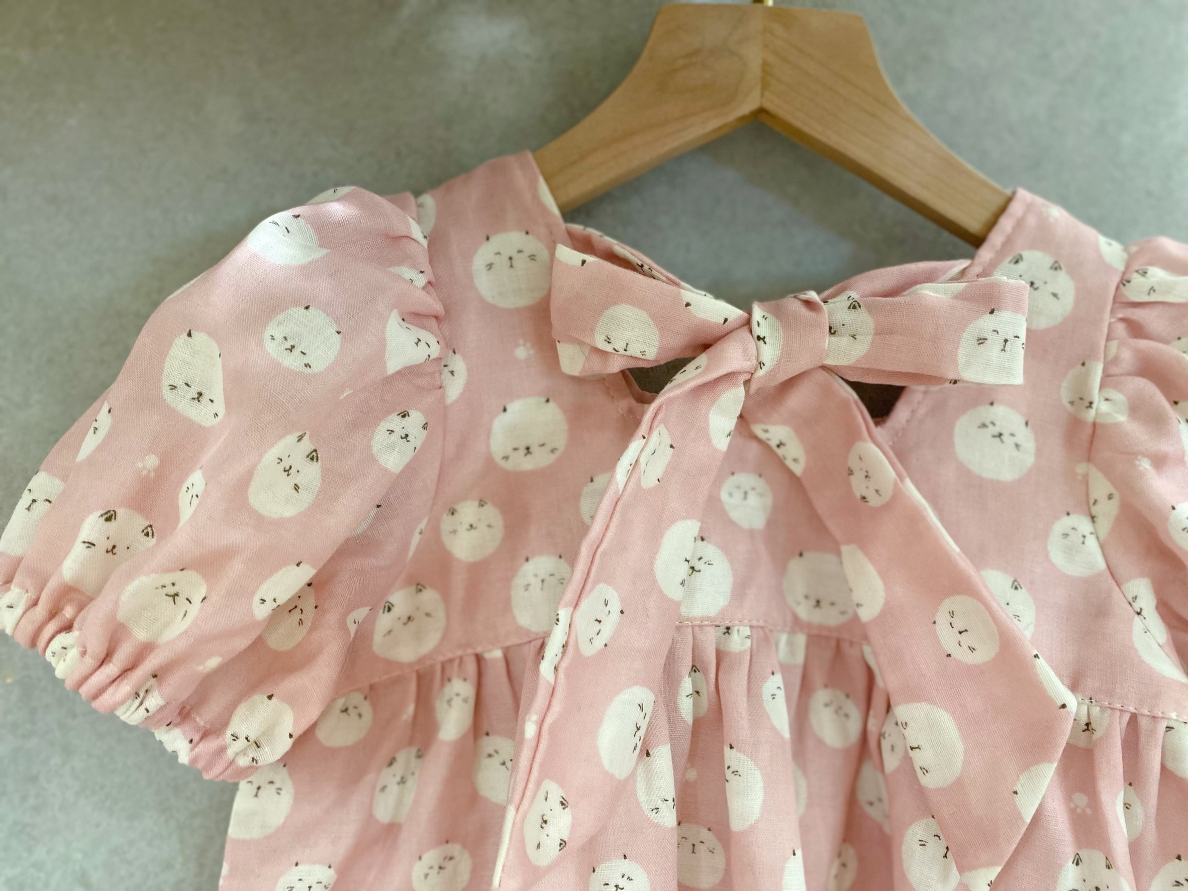 粉圓貓 夢幻蝴蝶結上衣 (110)