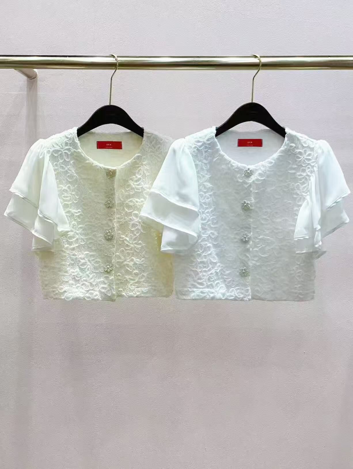 📢PM_K8036  ▶️荷葉袖 立體花紋外套 👉B:cm L:cm👈
