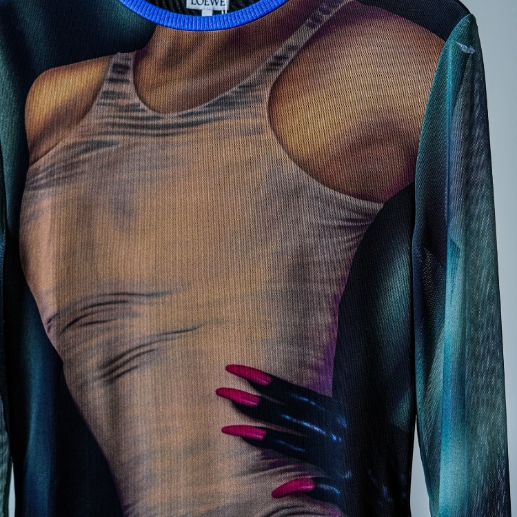 Loewe 品牌印花打底上衣 Ｓ號
