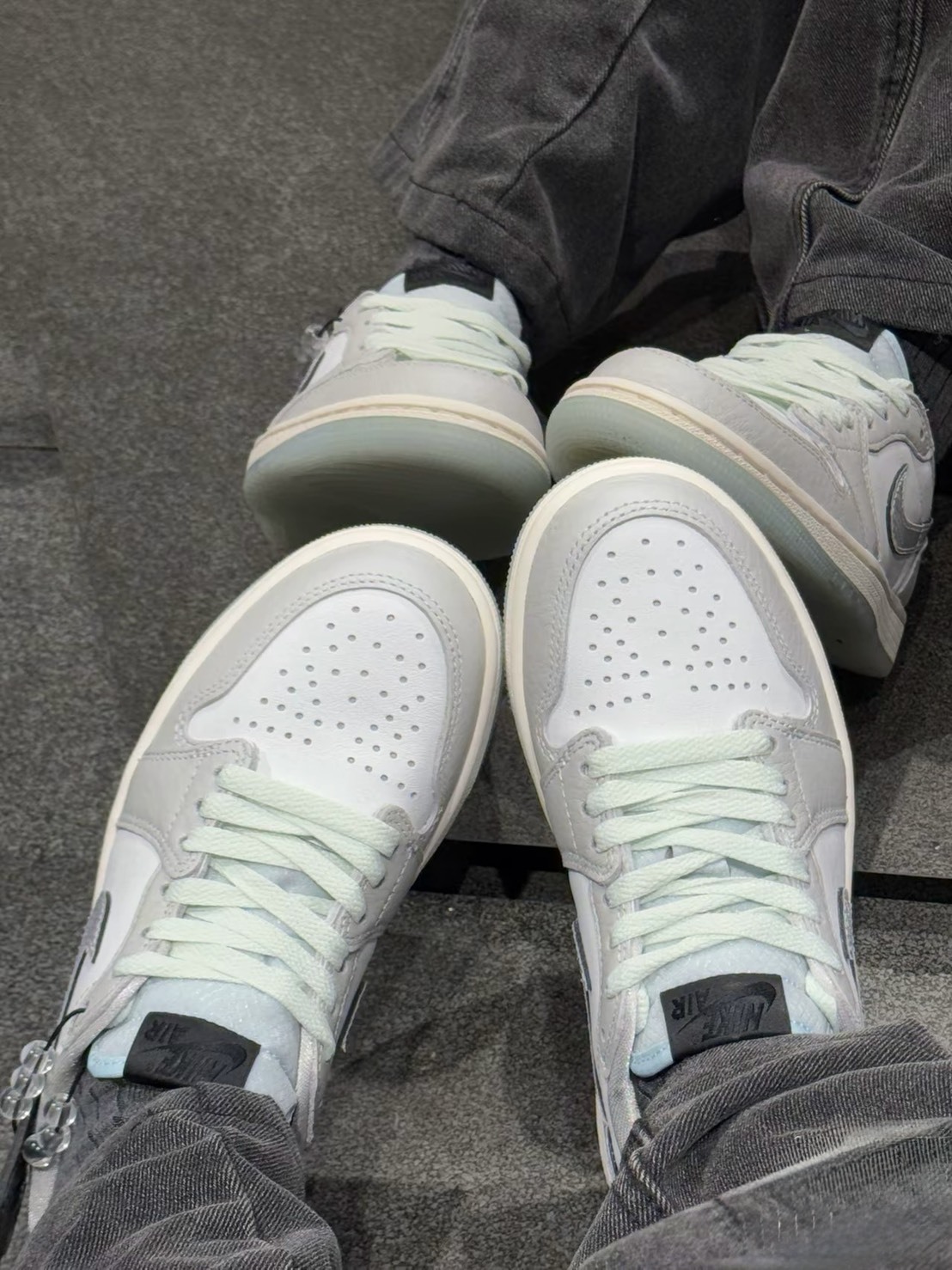 KTQ STORE ‧ Air Jordan 1 Retro Low OG GS 大童女鞋灰蛇年LNY HF3207-100