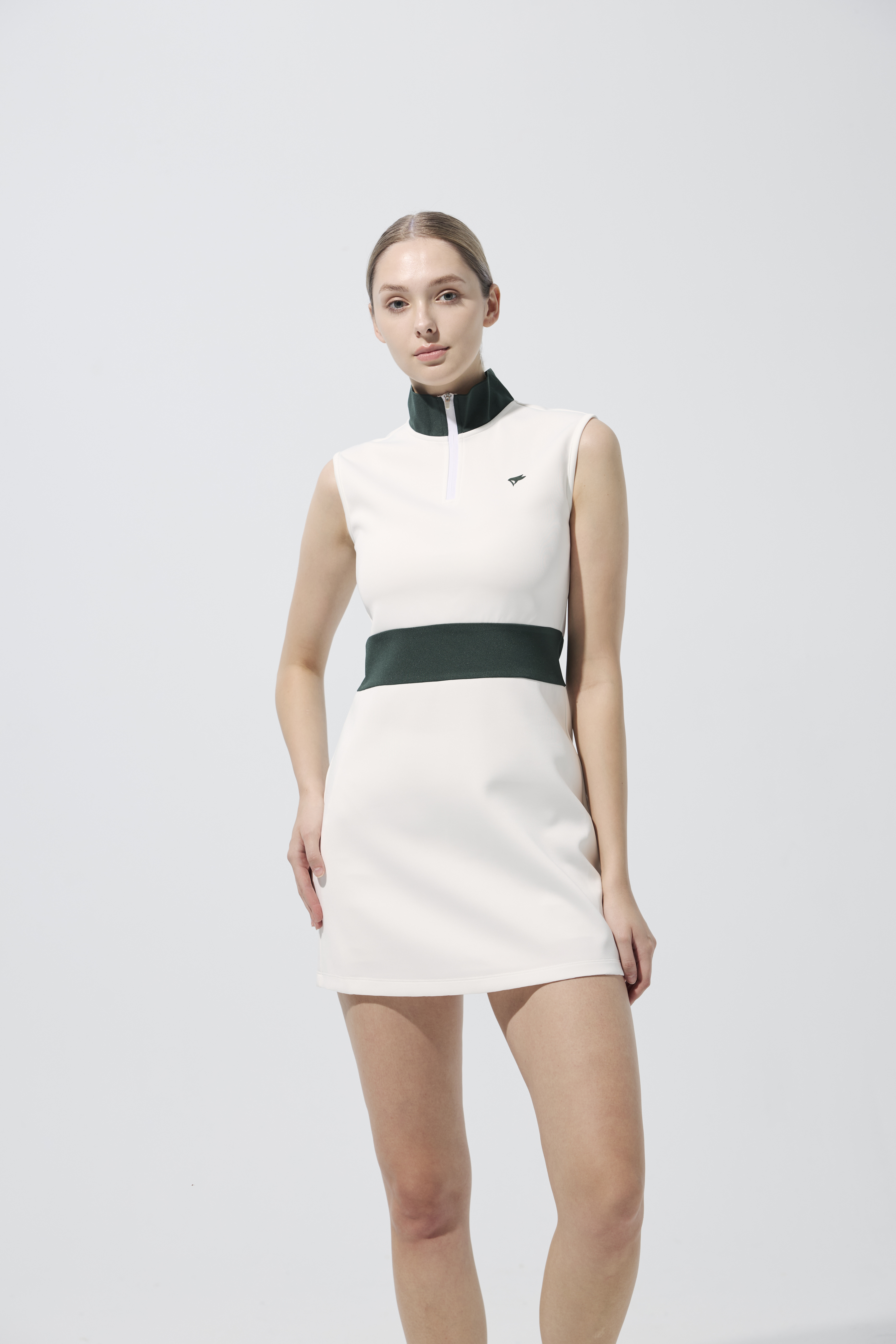 法式馬術者高領連身裙-光白