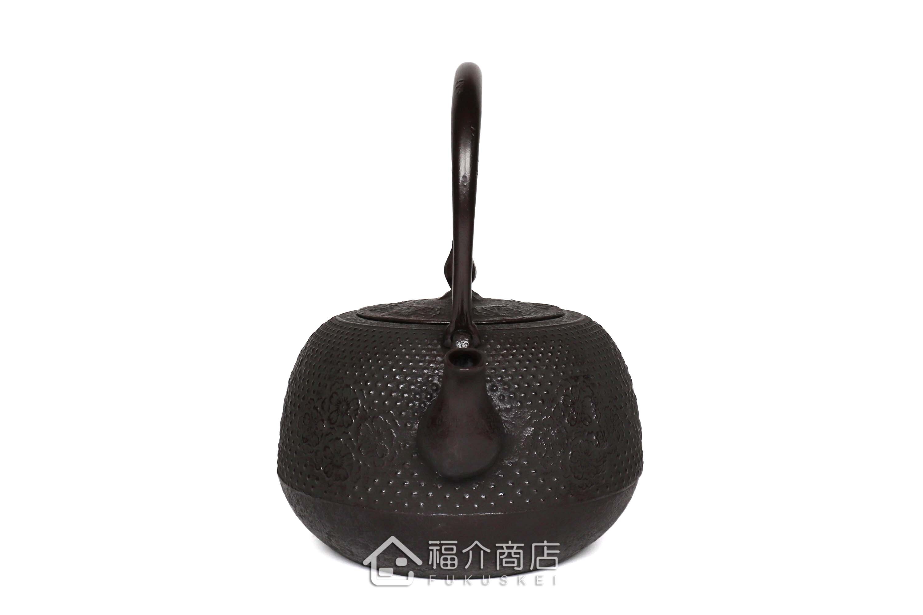 櫻花造型的泡茶煮水鑄鐵壺
