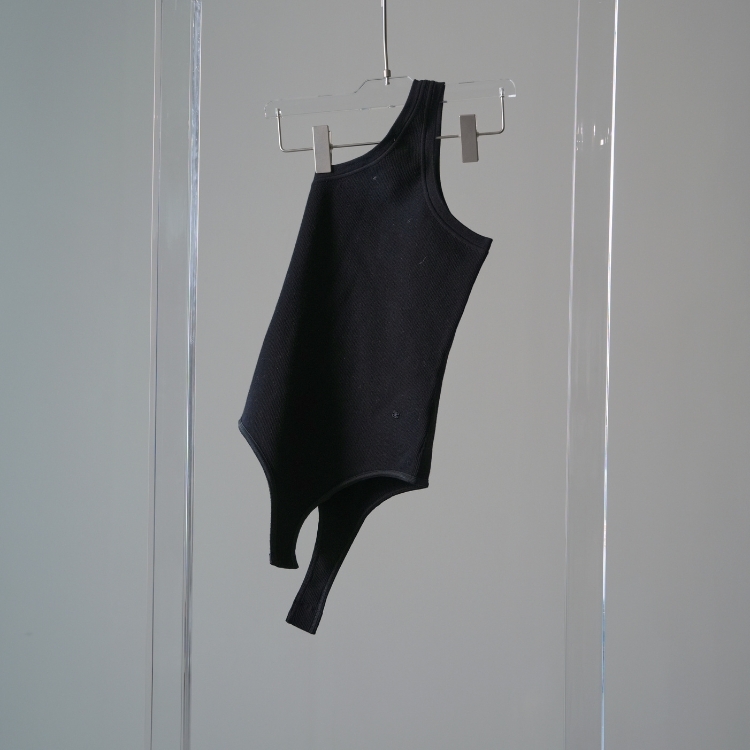 Celine 黑色斜肩連身連體衣 M號