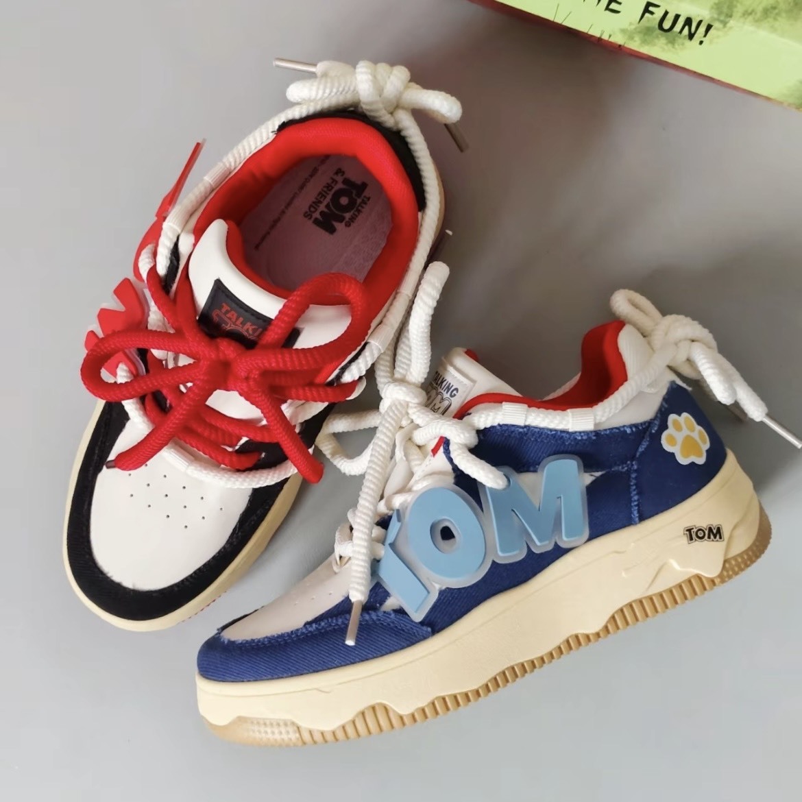『預購』TALKING TOM 會說話的湯姆貓  麵包鞋 板鞋 鴛鴦配色 增高