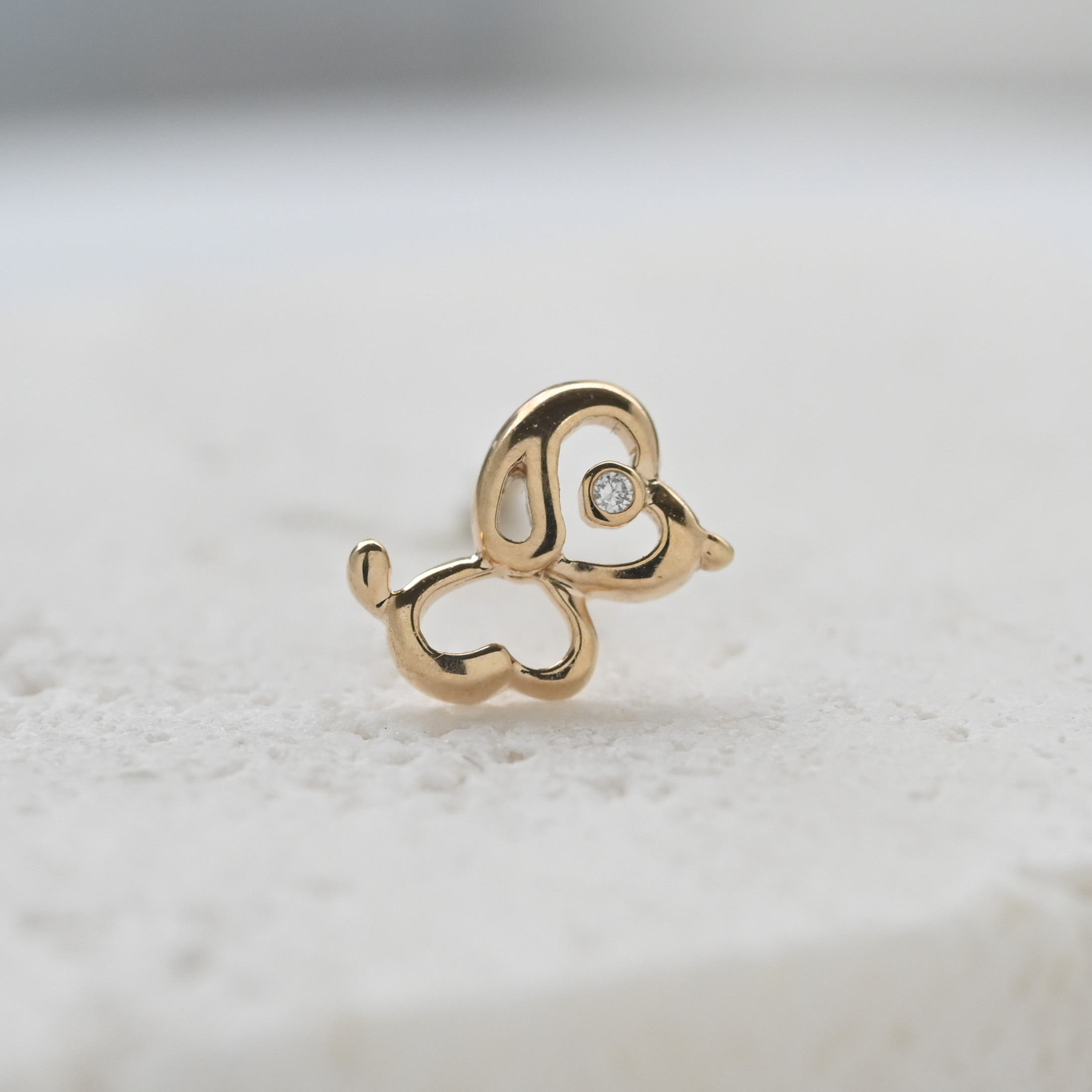 18K Beagle Diamond Earring