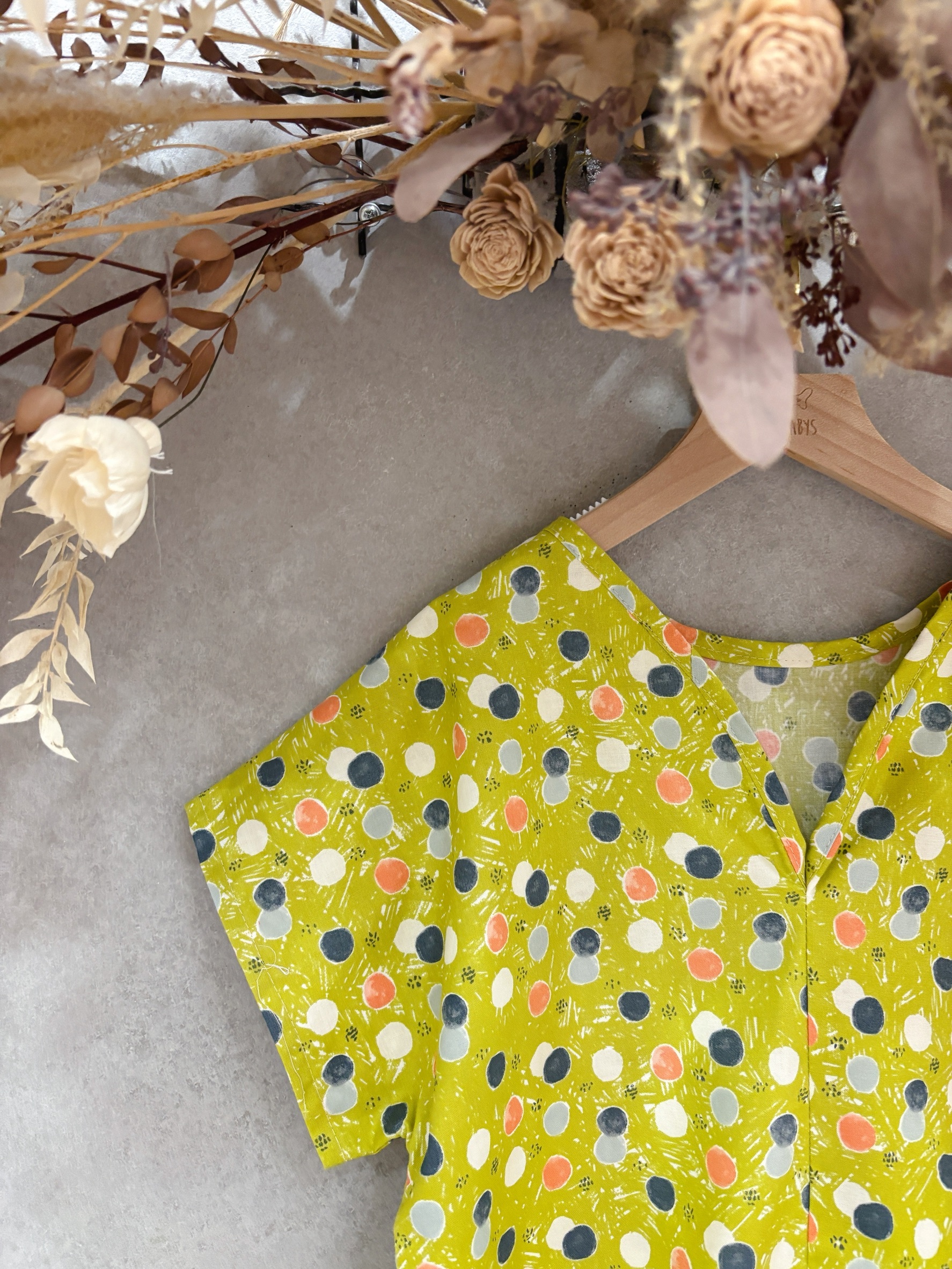 童趣綠彩水玉 V領短袖上衣 (140)