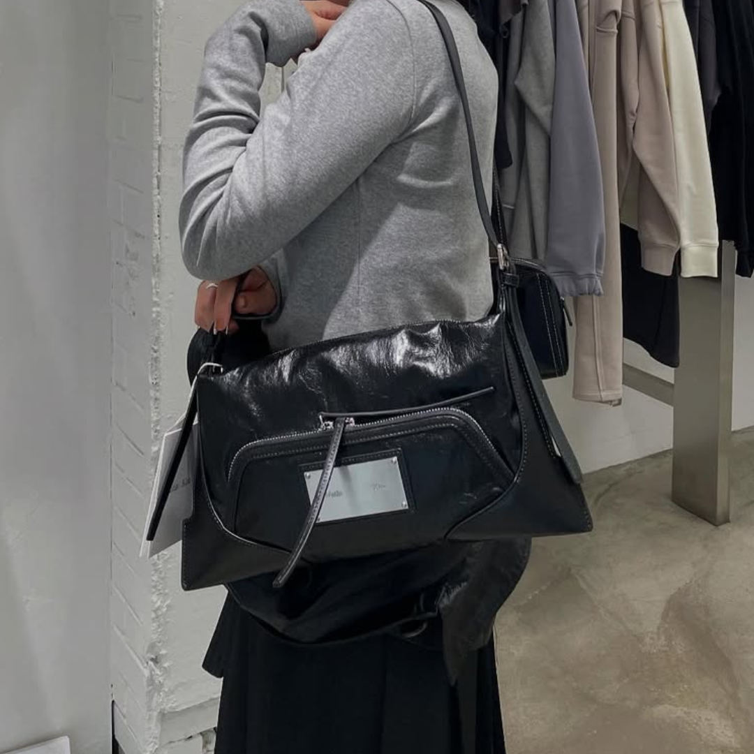 #現貨供應 MATIN KIM TWO WAY STRAP 鐵牌機車包