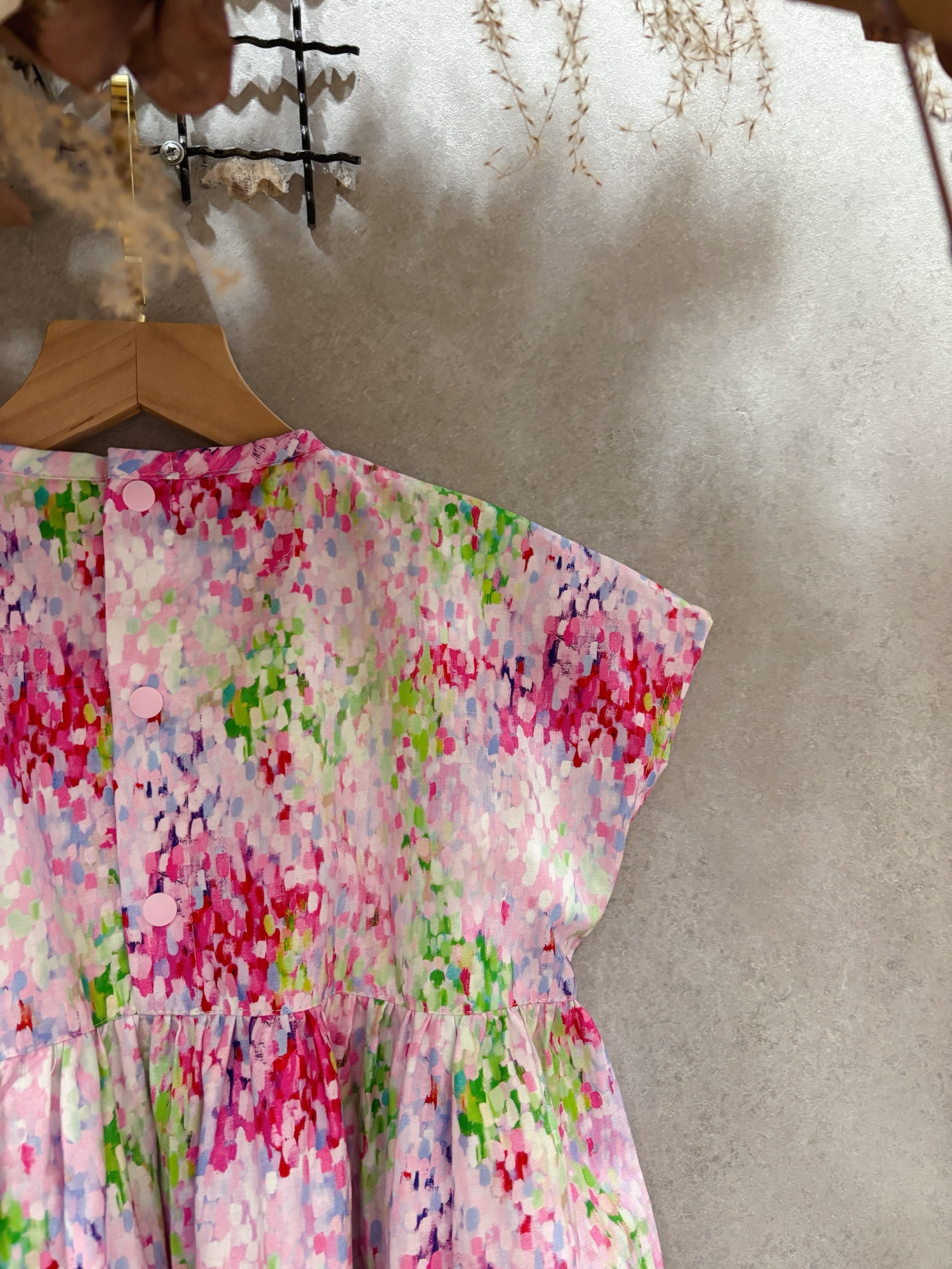 粉斑斕 田園口袋短袖洋裝 (110)