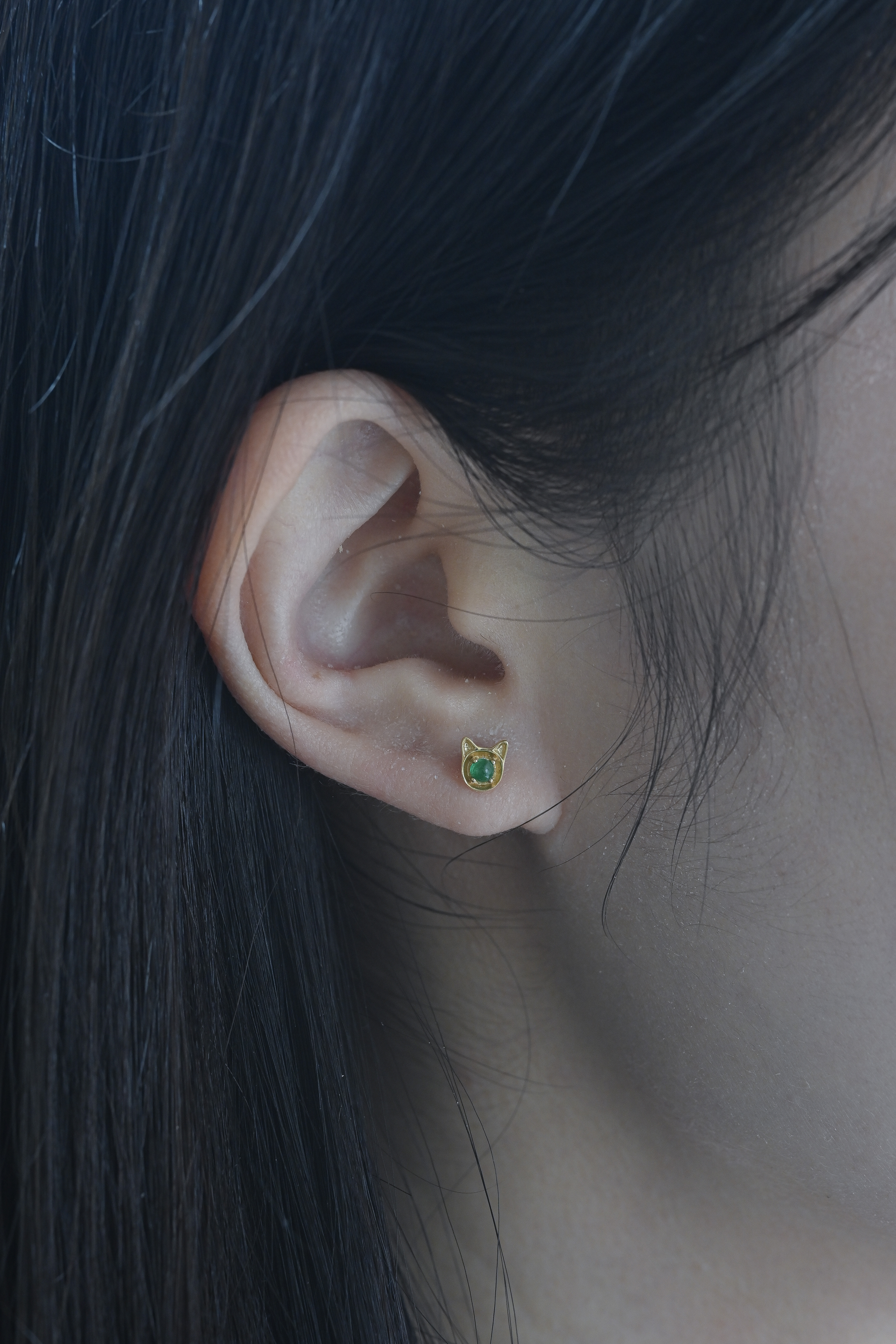 18K Mr. Greeny Cat Emerald Earring