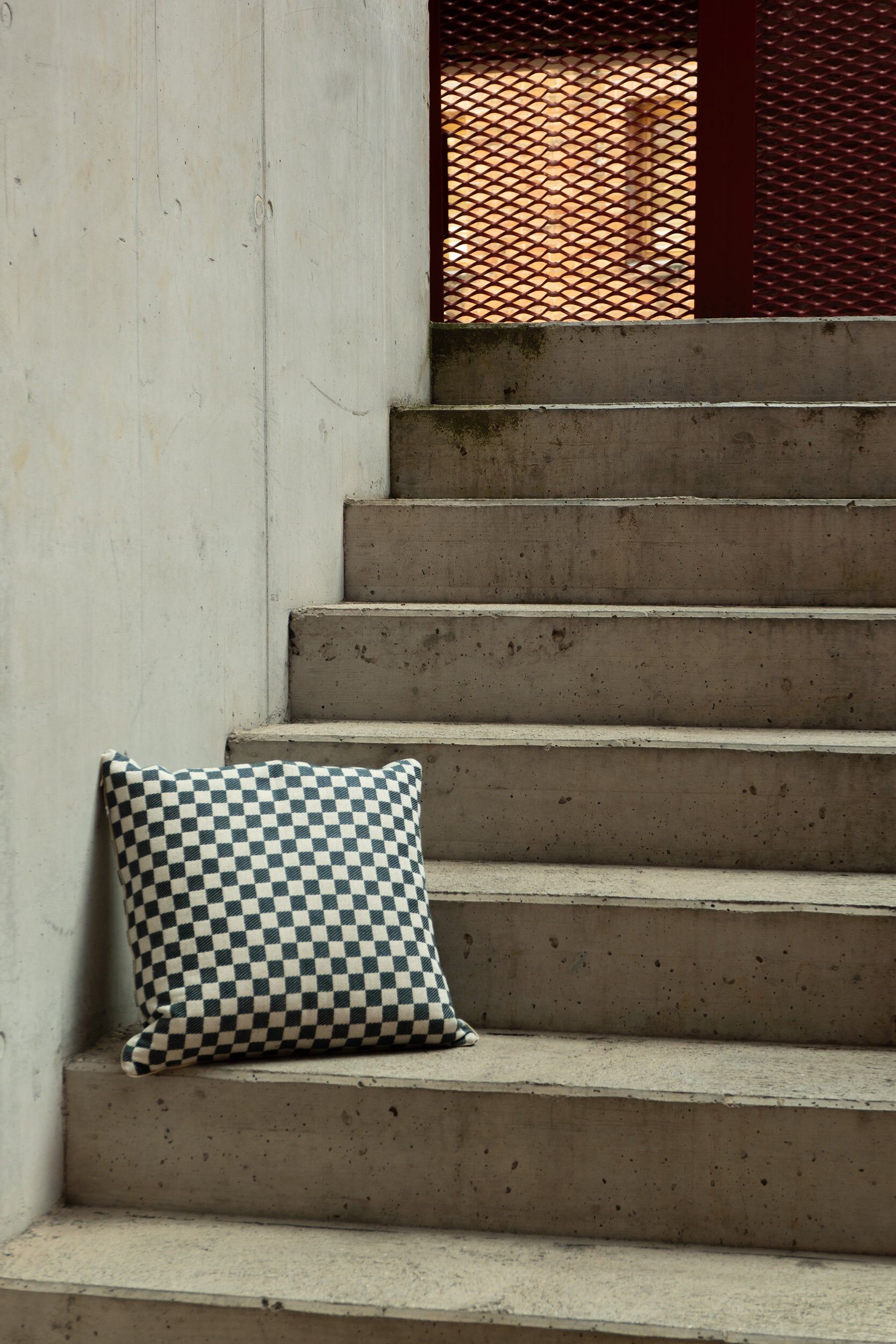 Maba 長型靠枕＿酒紅