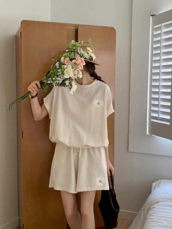 韓國製 新品 透氣棉麻垂肩雛菊休閒套裝