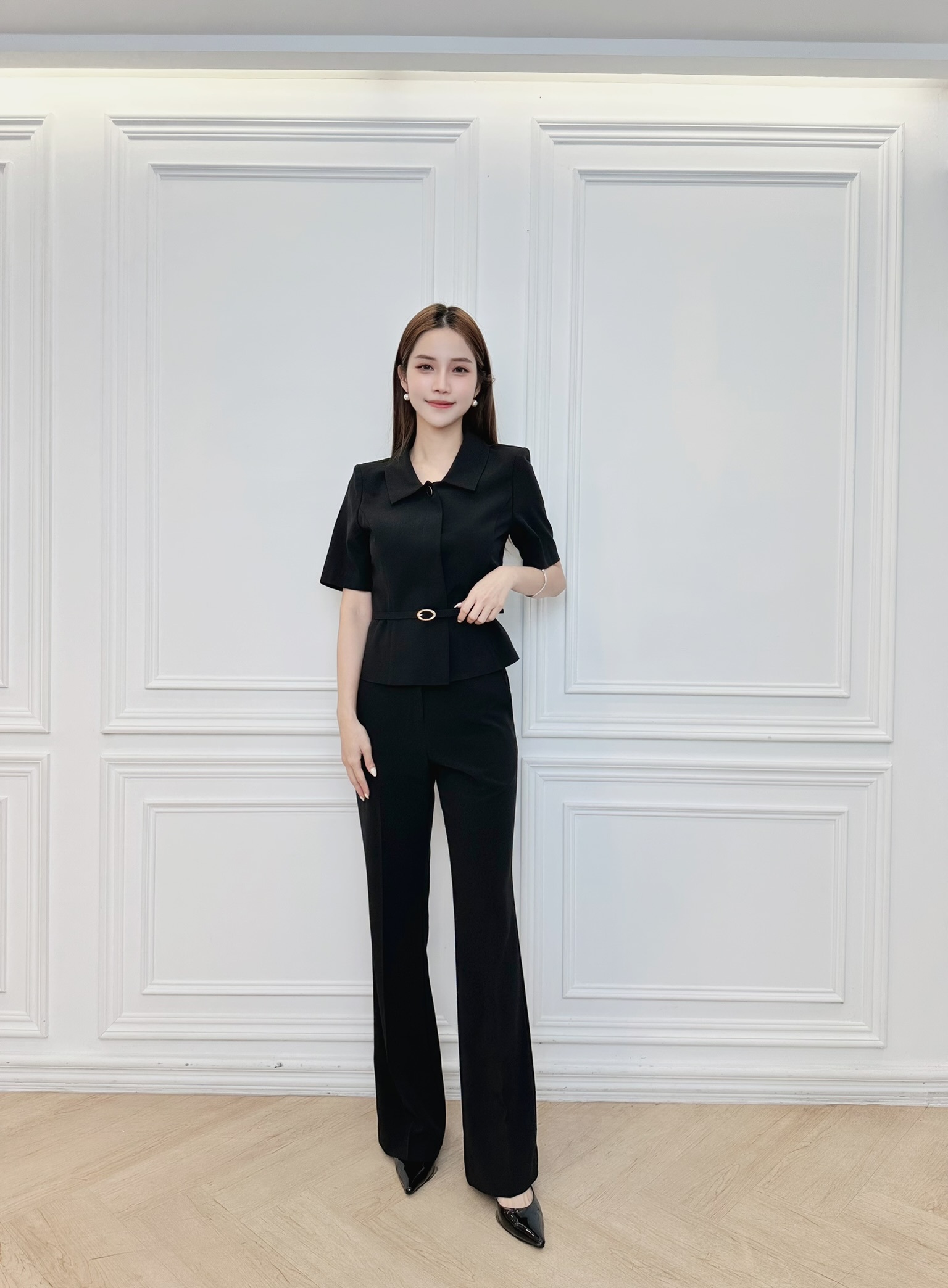 短袖挺料細緻腰帶套裝