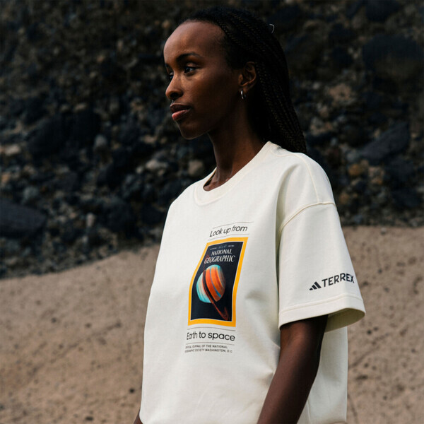 Adidas Ng U Ar F Gfx T JD5962 男女 T恤 運動上衣 休閒短袖 國家地理 米 亞版