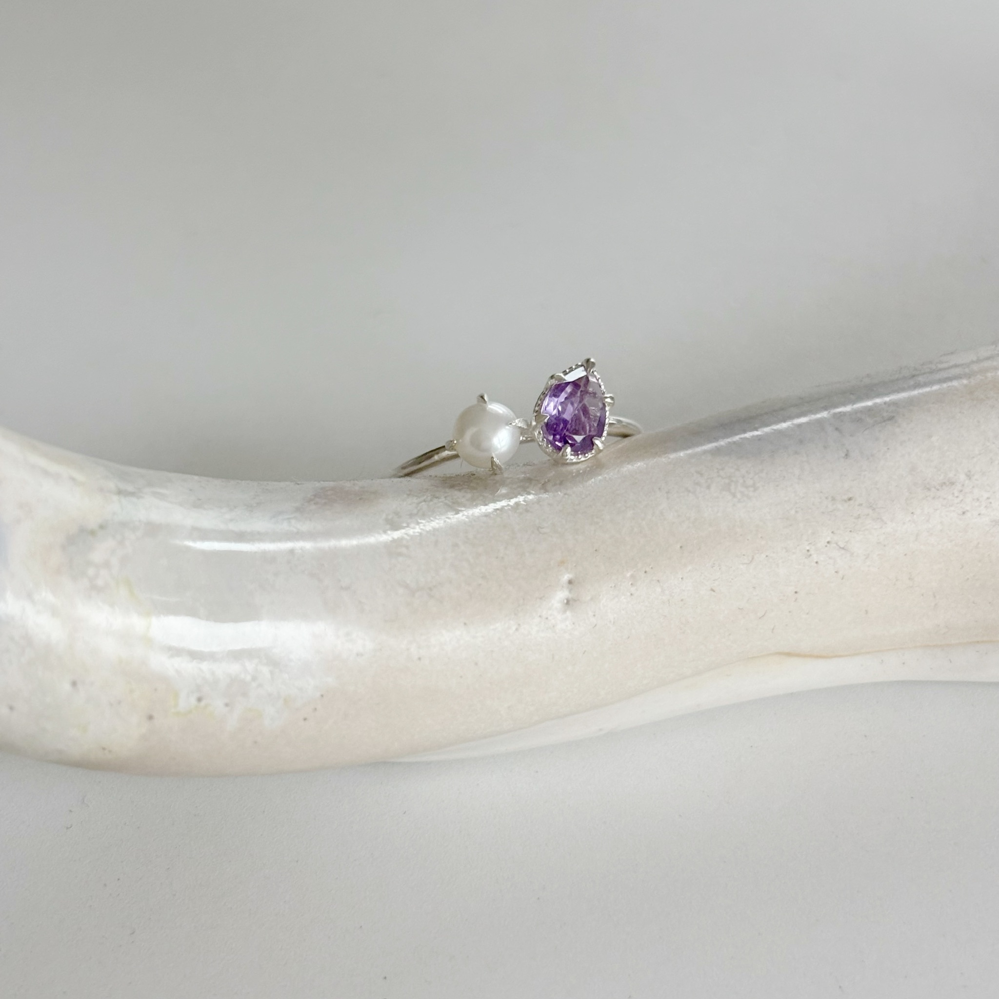 Pearl tear紫水晶戒指