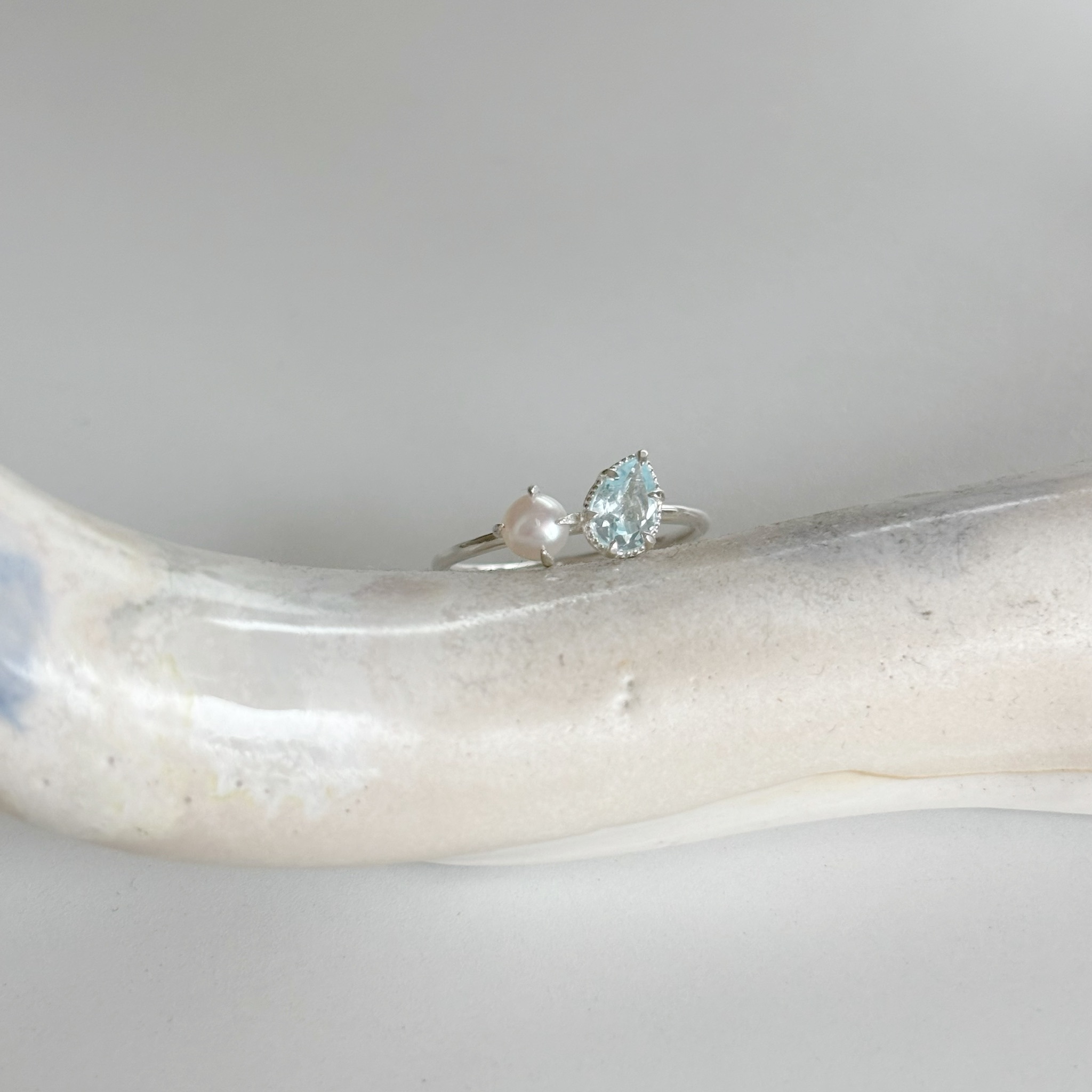 Pearl tear托帕石戒指