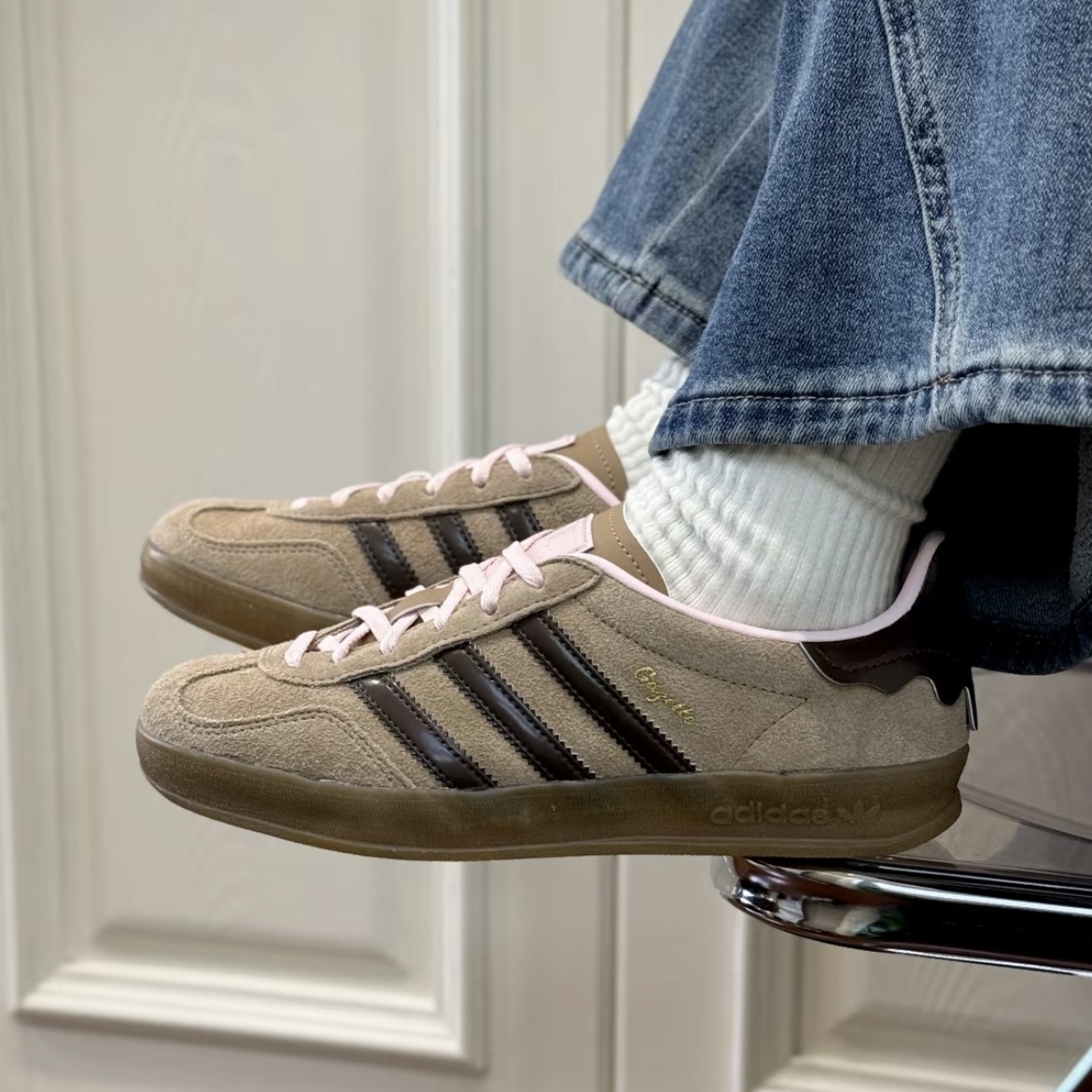 ADIDAS GAZELLE INDOOR 情人節巧可力 草莓可可 融化造型 德訓鞋 女鞋 JR8028