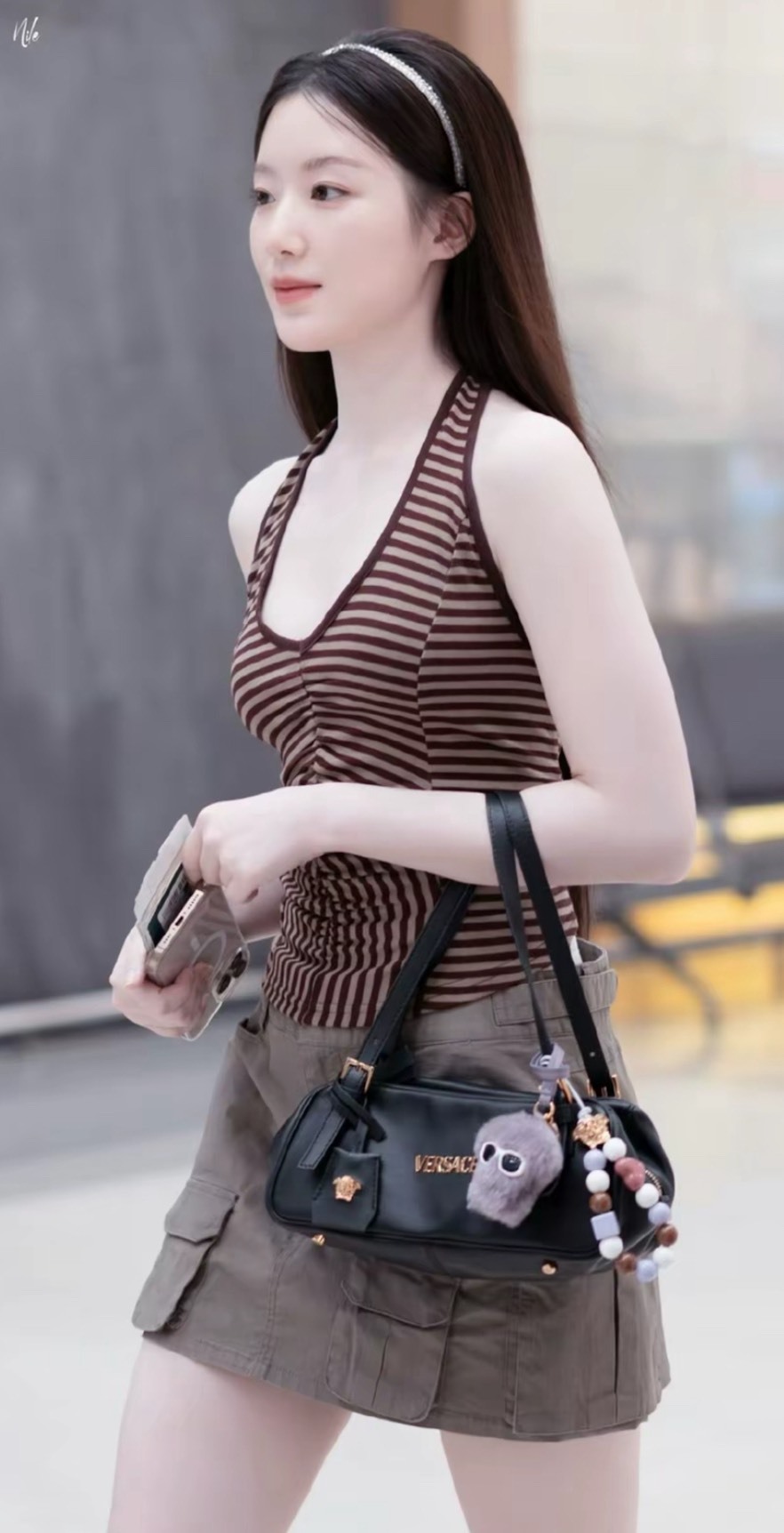 VERSACE 范思哲 小羊皮黑色手提單肩包 女款 品牌徽標拉鍊 寧藝卓葉舒華同款