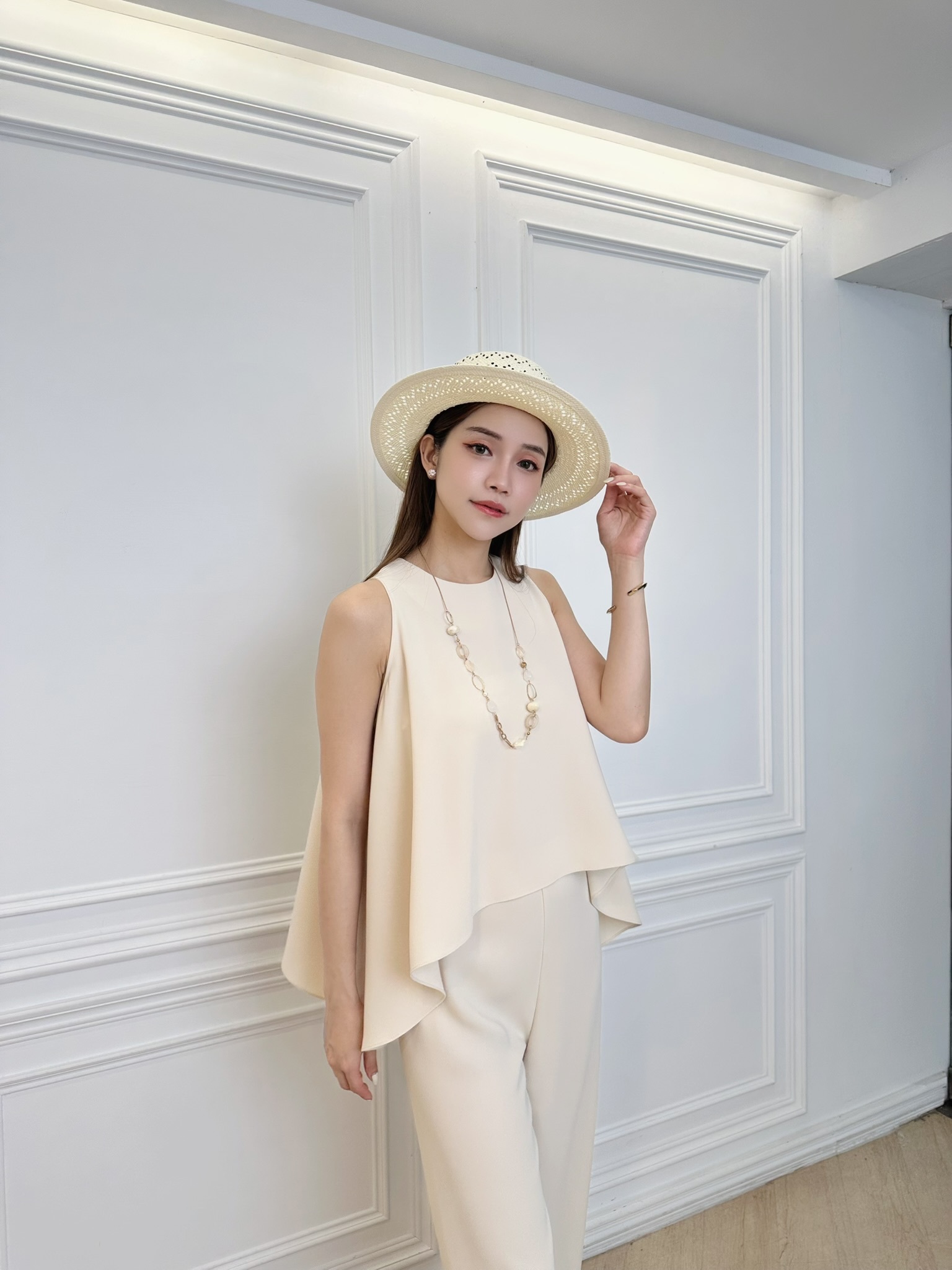 清新傘狀下擺背心長褲套裝