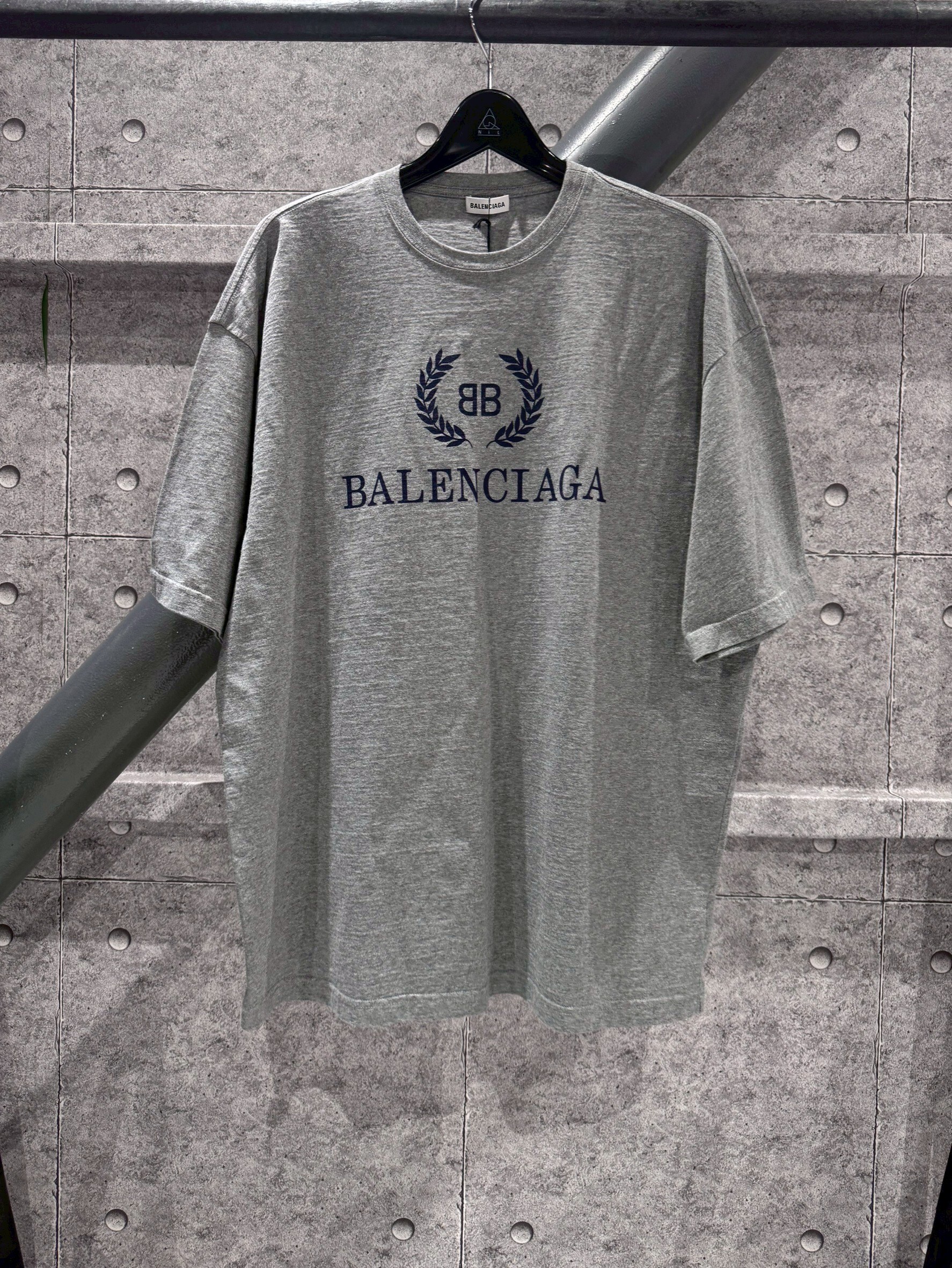 BALENCIAGA 經典麥穗雙B 灰色 短袖 T