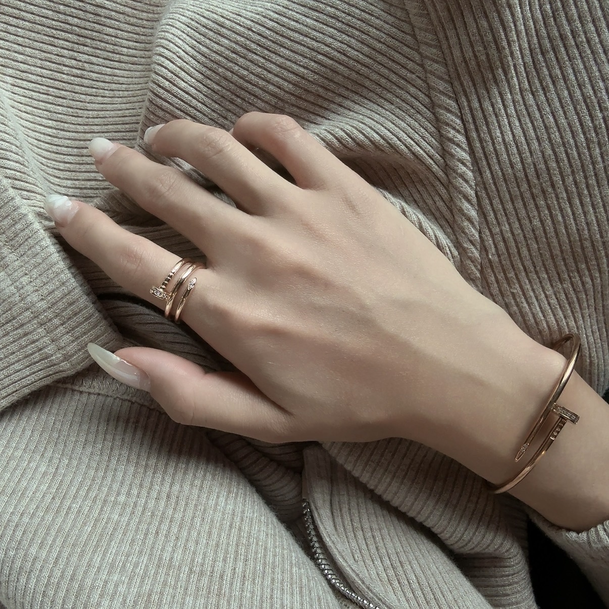 18k’Juste un Clou經典三圈釘子頭尾鑽”高奢定製戒