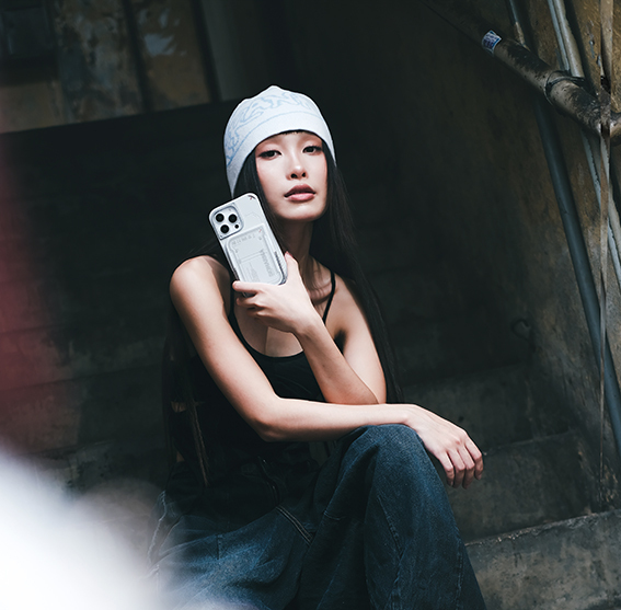 SKINARMA Nexus  5000mAh PD20W 帶支架款磁吸行動電源