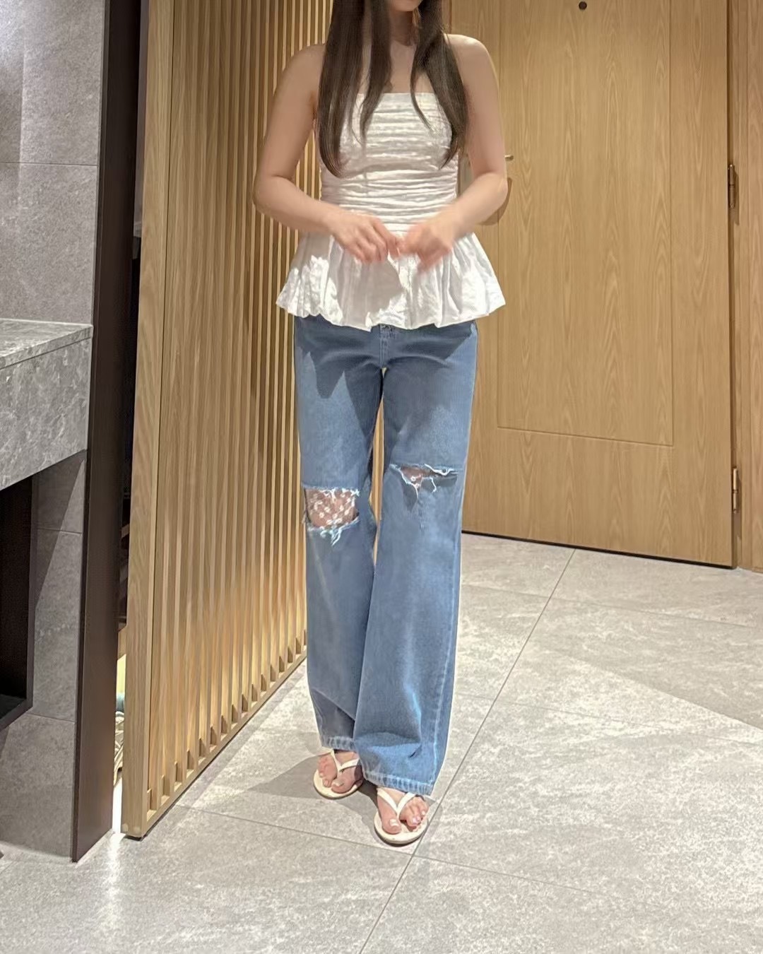 蕾絲破洞點綴寬直筒牛仔褲 ｜甜美率性