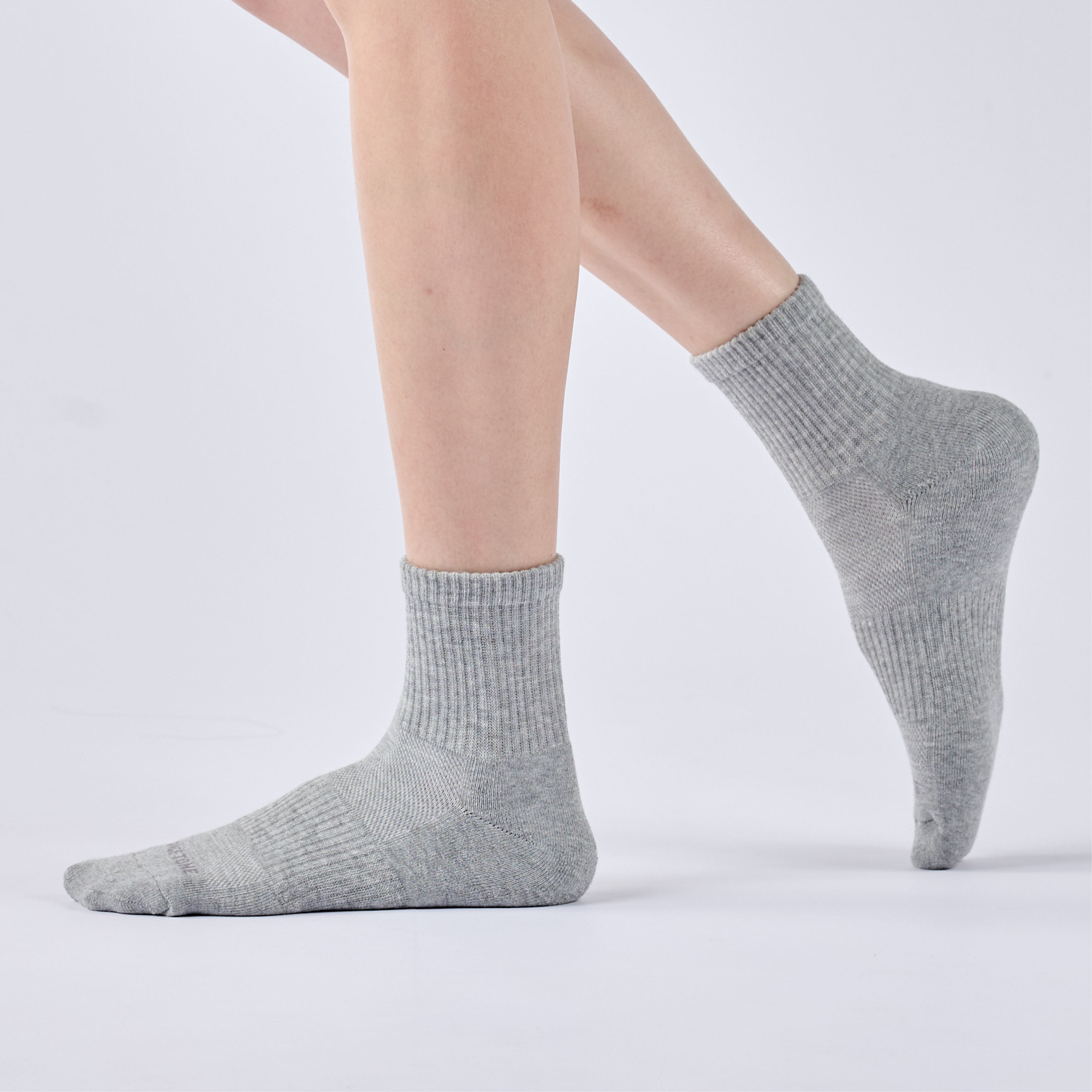 抑菌足弓氣墊短襪〈灰〉