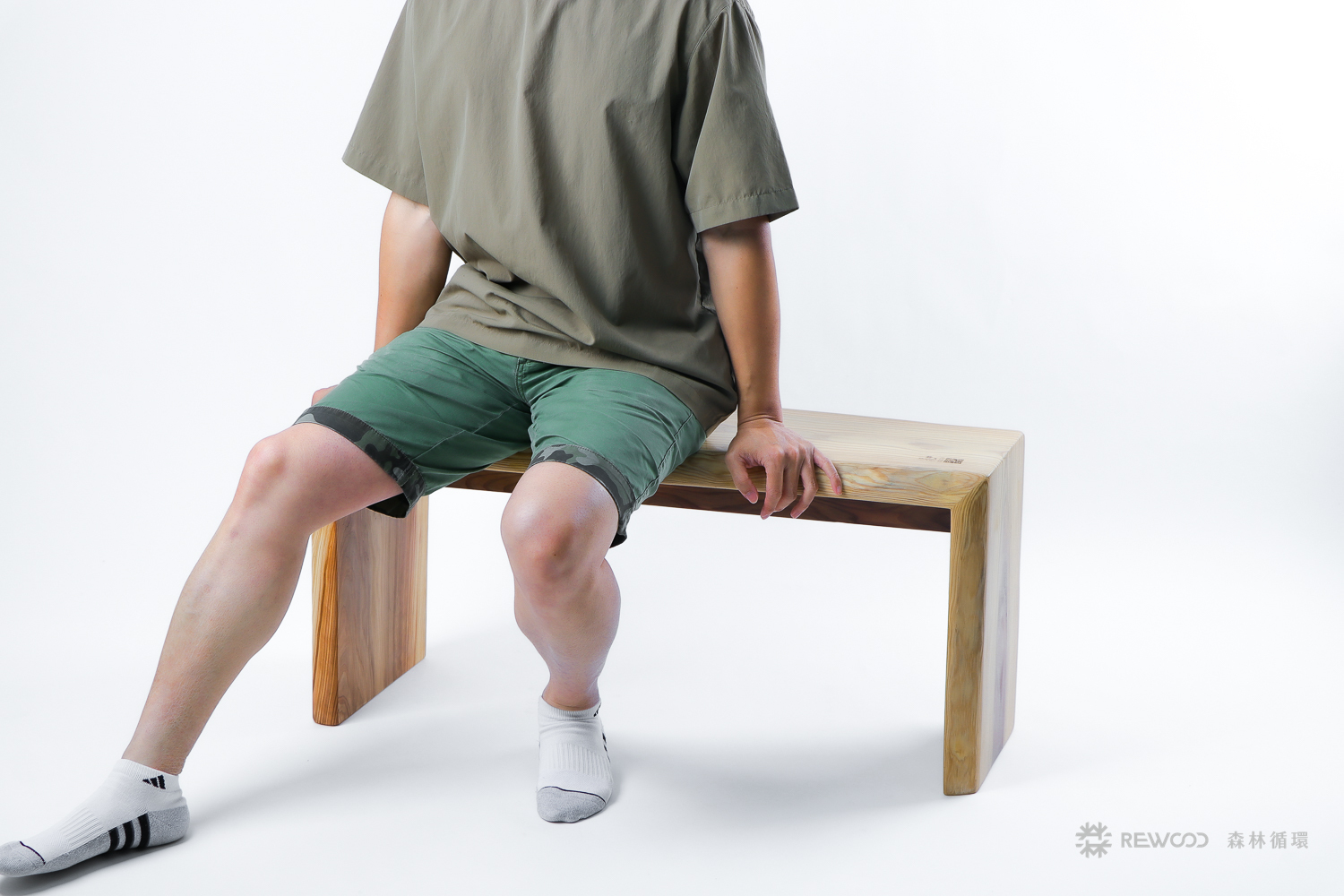 【0605專屬訂單 FB -R*g L*u】REWOOD柳杉板凳