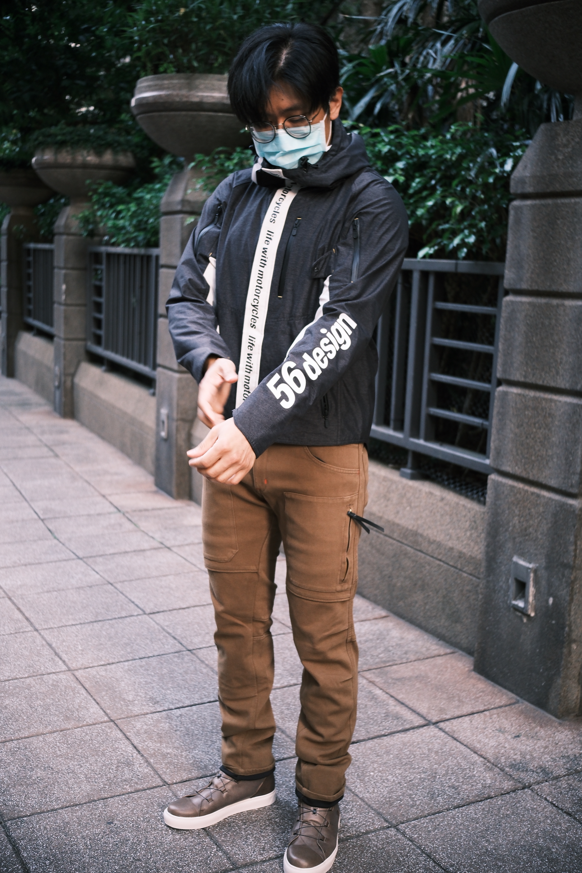 56DESIGN多口袋褲款，結合機能與造型，騎士必備日常褲