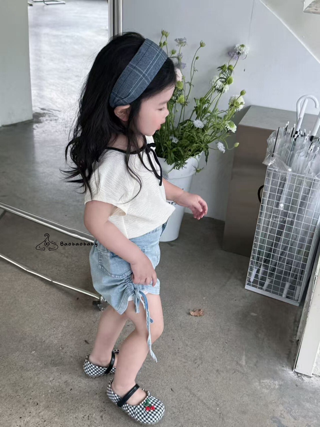 小辣妹牛仔短褲