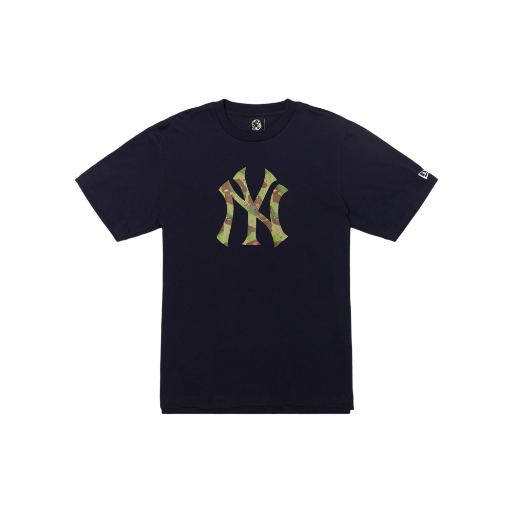 NEW YORK YANKEES SPACE CAMO LOGO TEE