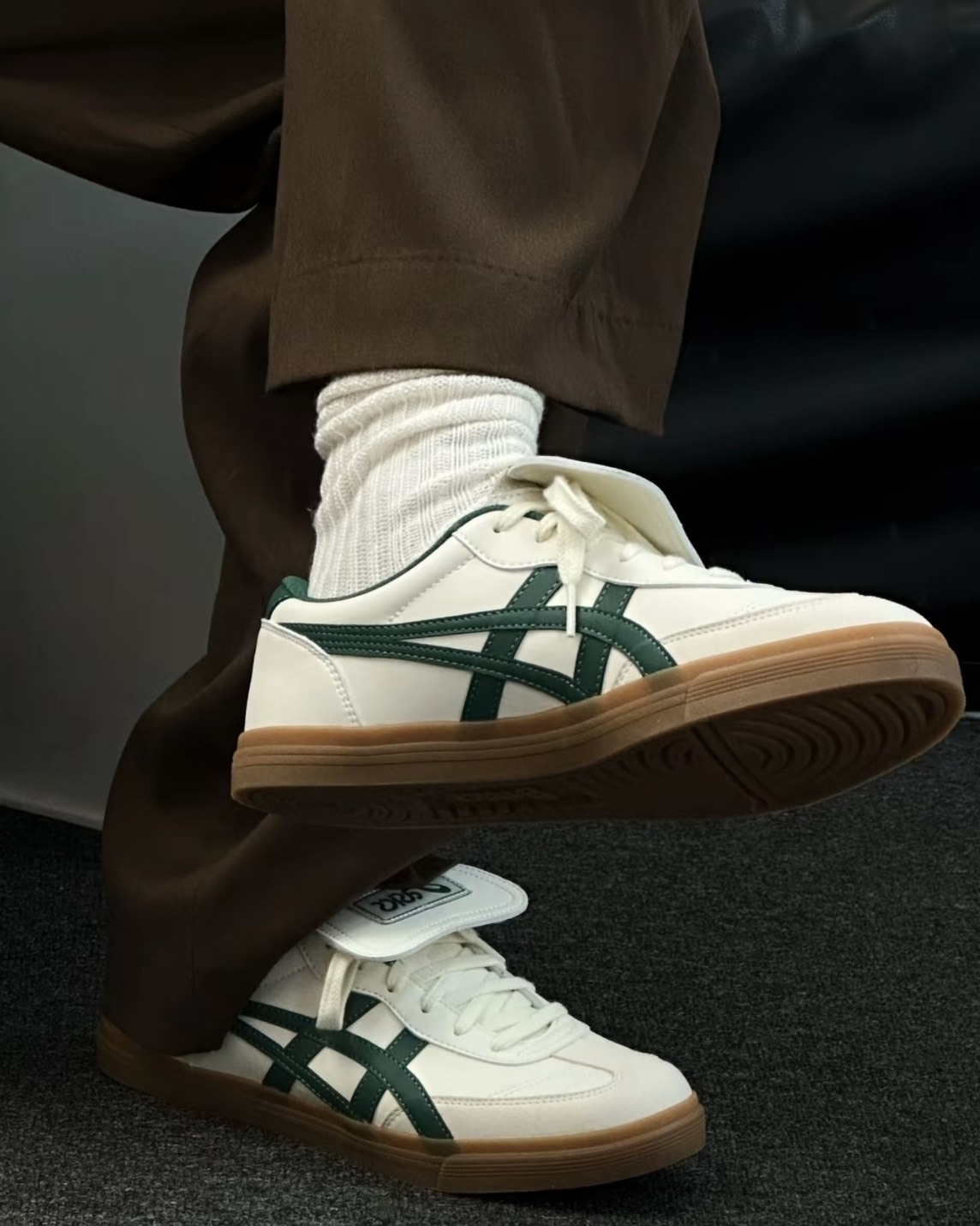 【現貨】ASICS AARON 2.0 翻蓋鞋舌 米綠色 1203A720750