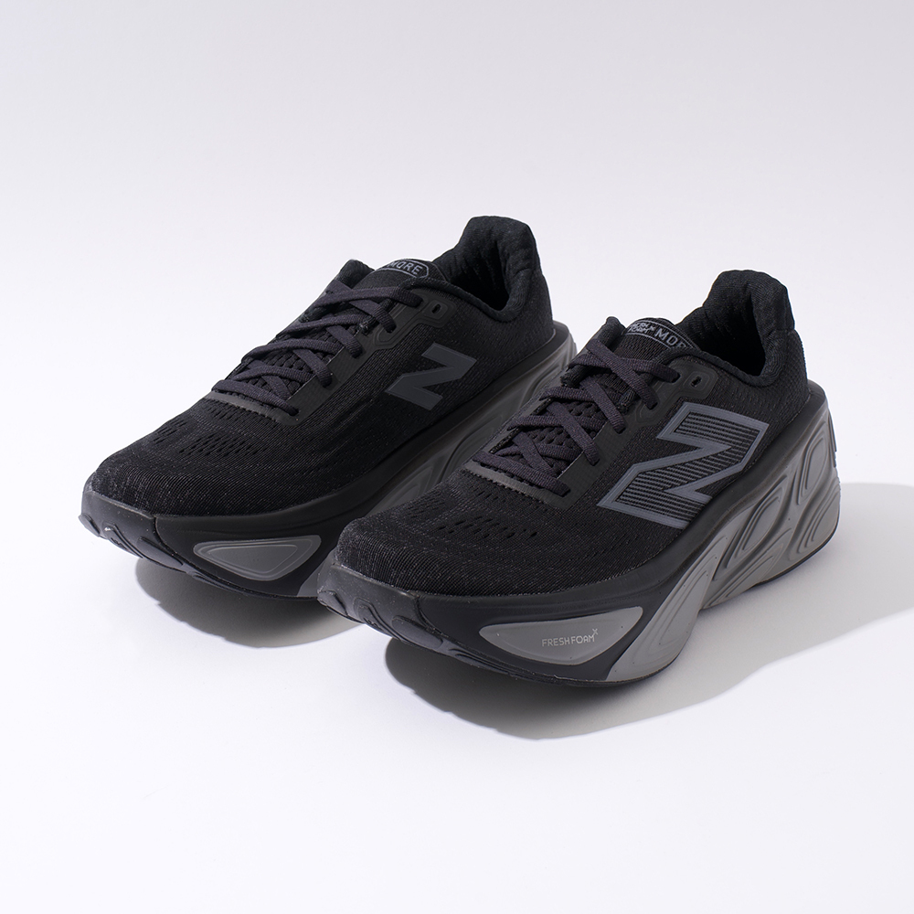 New Balance Fresh Foam X More v5 2E 男鞋 黑色 寬楦 慢跑鞋 MMORLK5-2E