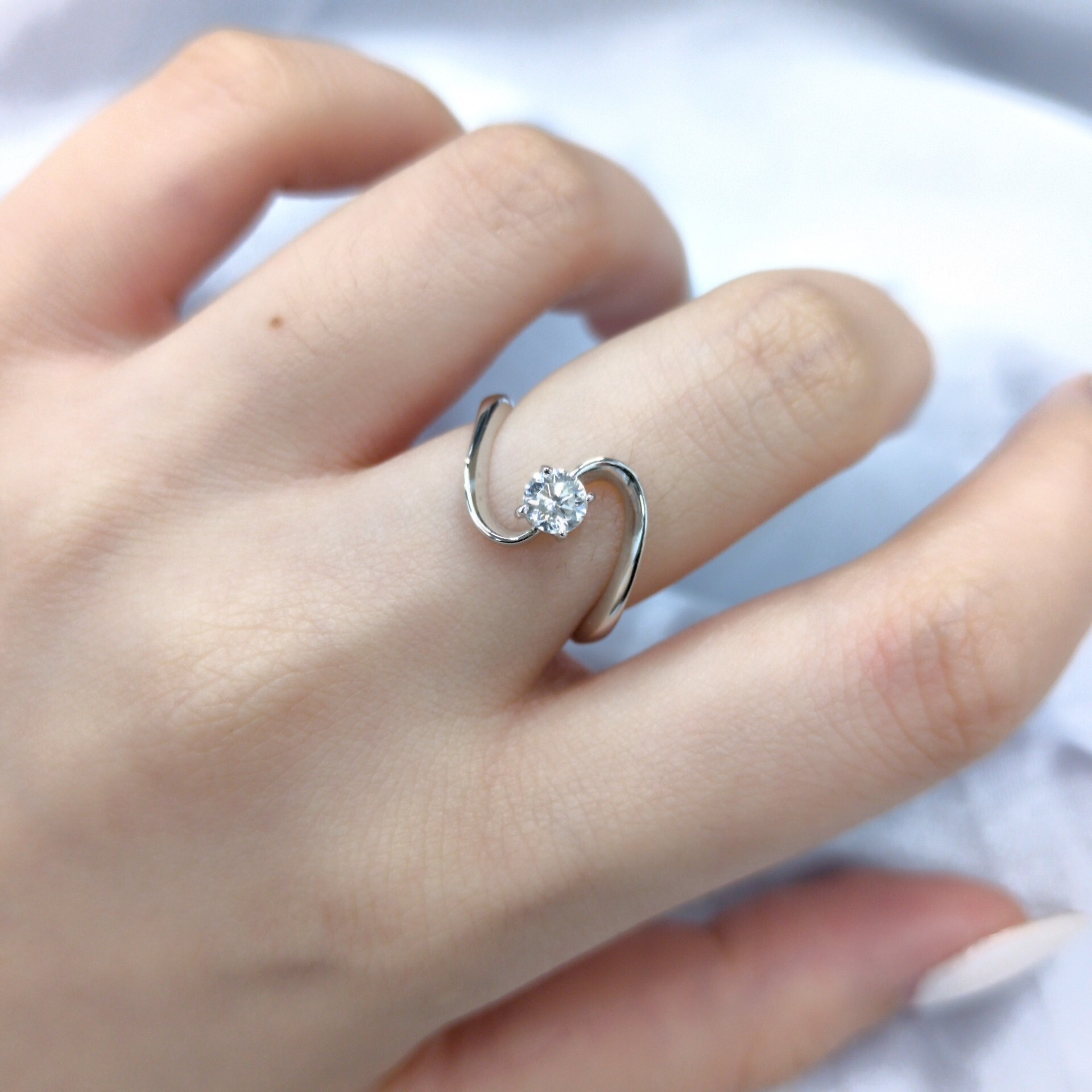 14K White Gold 0.21ct Diamond Ring