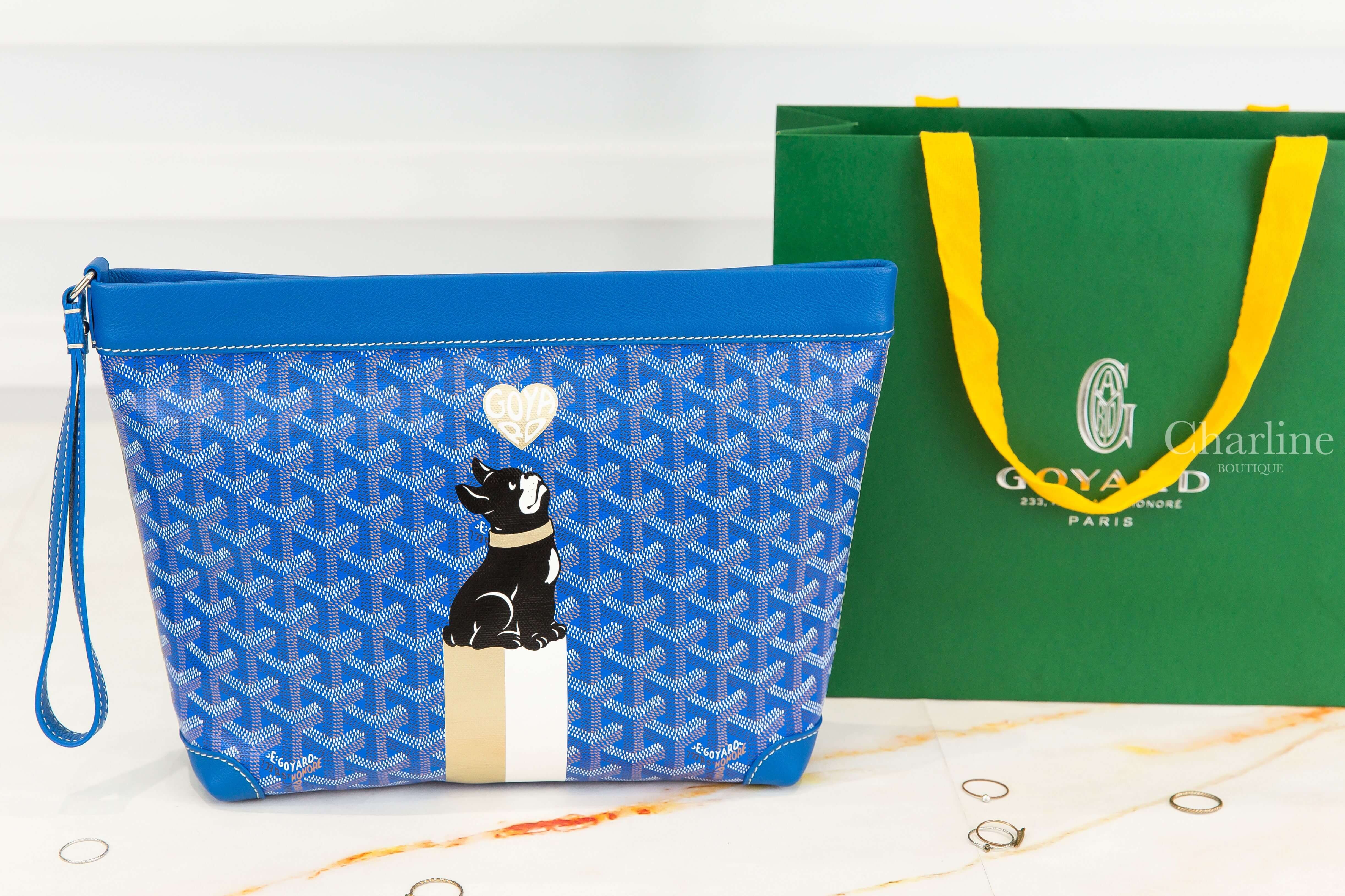 Goyard Conti Pouch 天空藍客製化金銅色愛心黑法鬥白金線條彩繪小牛皮拉鍊掛繩手拿包-Charline Boutique 精品代購