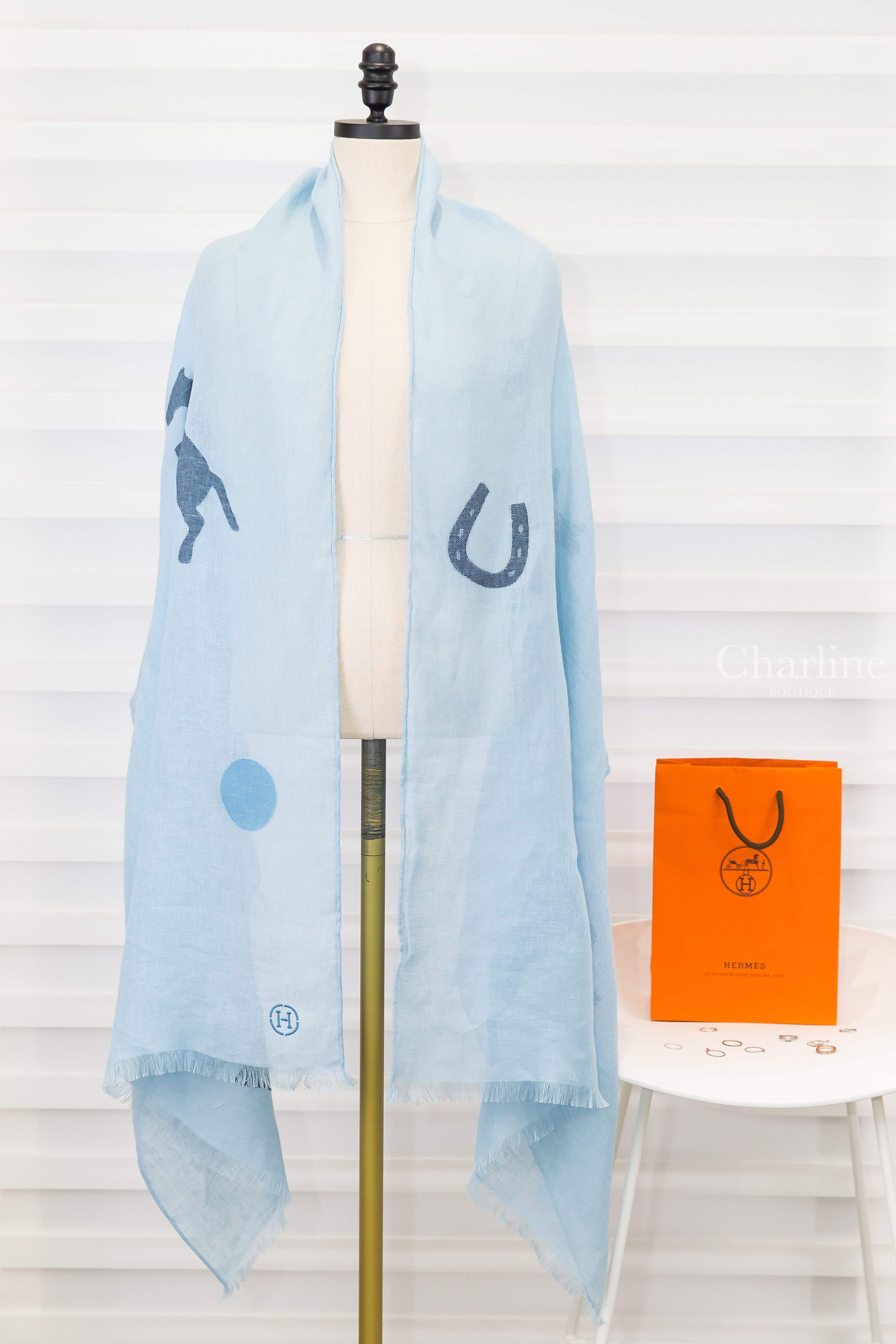 Hermès Saut Hermès Muffler 天藍色/海洋藍/蔚藍色馬頭馬蹄豬刺繡H亞麻混棉質流蘇圍巾-Charline Boutique 精品代購
