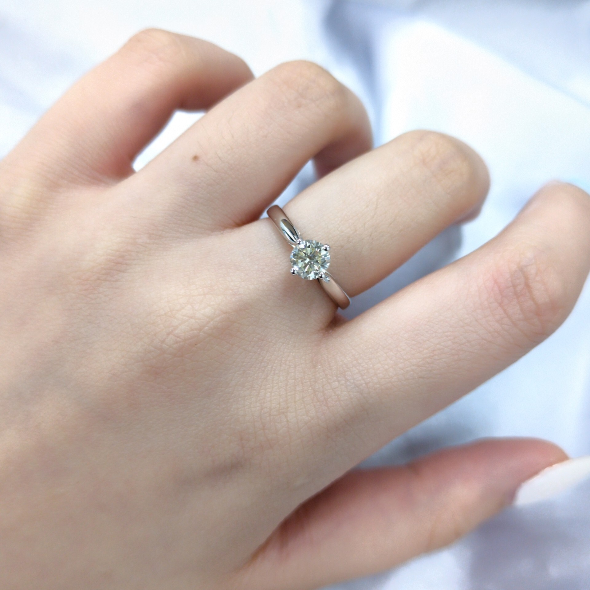 18K White Gold 0.56ct Diamond Ring