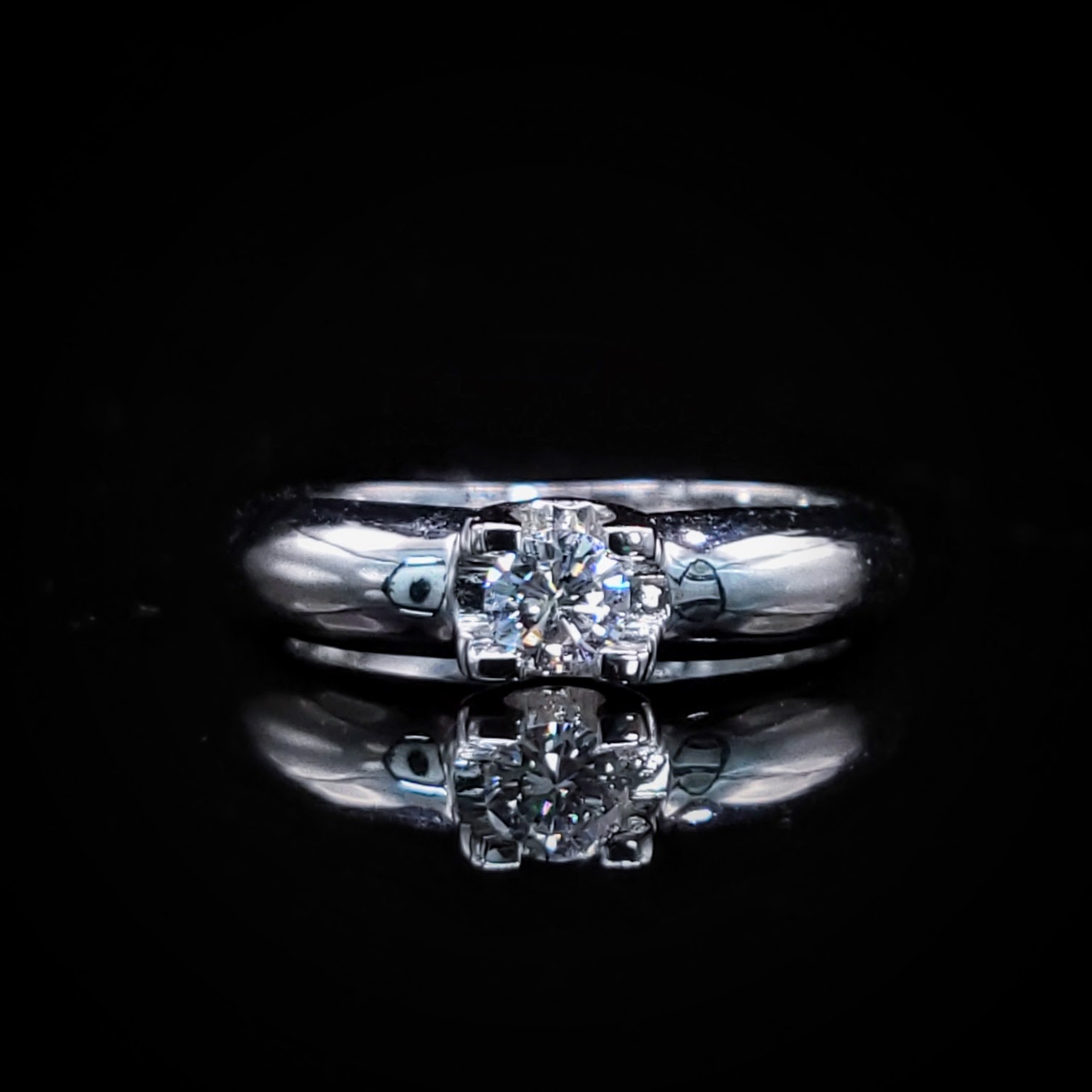 18K White Gold 0.17ct Diamond Ring