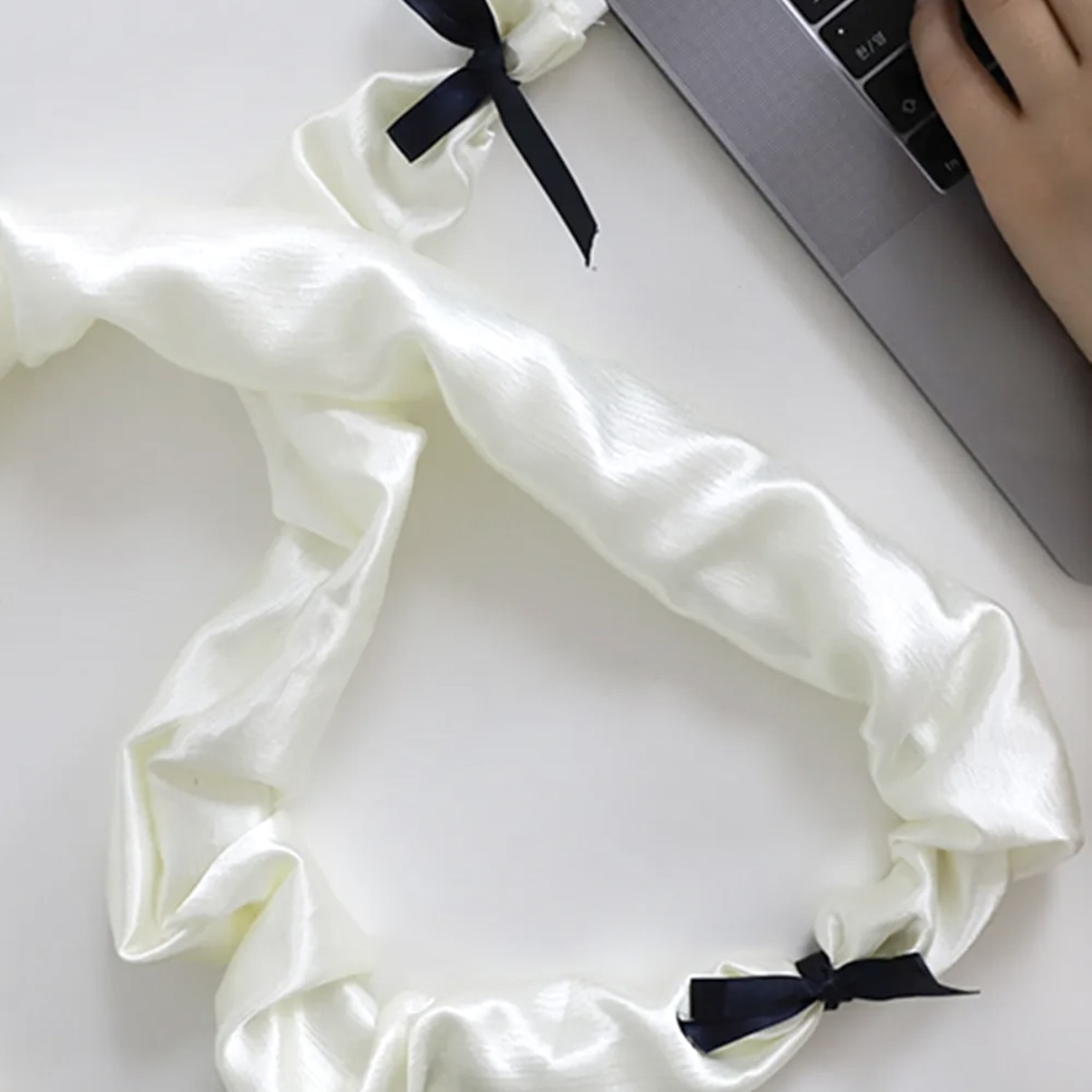 LYUBLYUSHOP 珍珠絲光線材套🔌