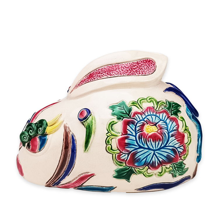 【鹿港窯限量手作】釉彩萌兔交趾陶|白菜蘿蔔雕紋・牡丹花紋・百財納福吉祥擺飾