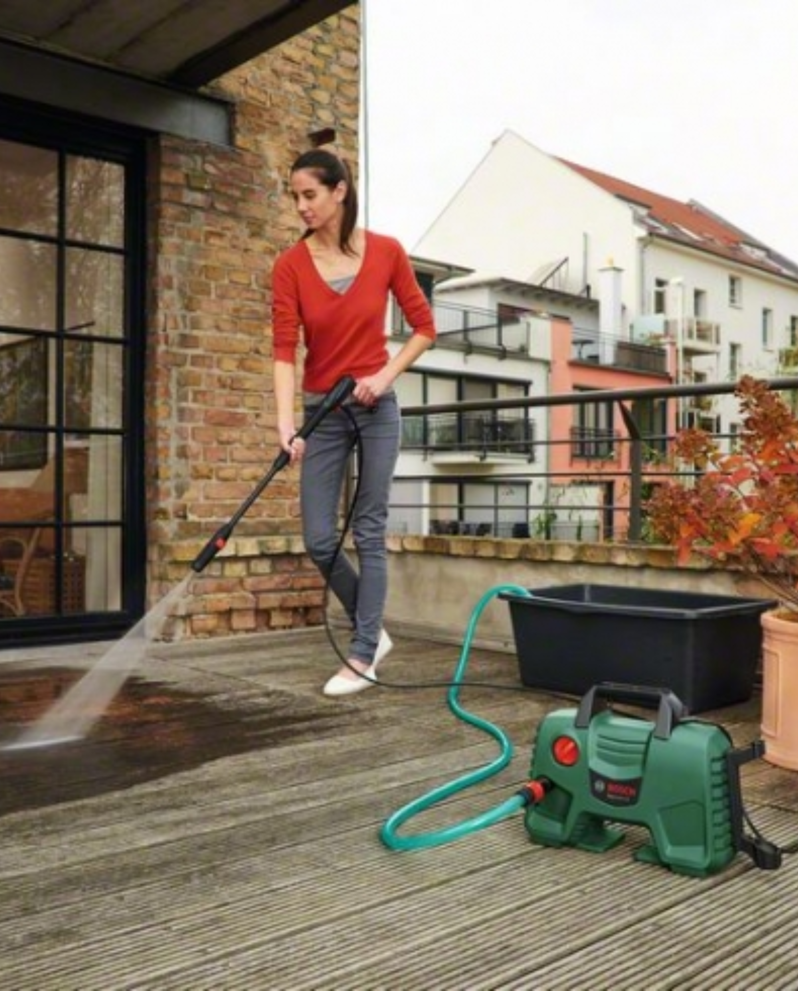 BOSCH 博世 EA 110 高壓清洗機出租｜單次租借｜105 bar 自吸式強力水壓｜地坪清洗 / 陽台排水孔 / 機車汽車深層清潔