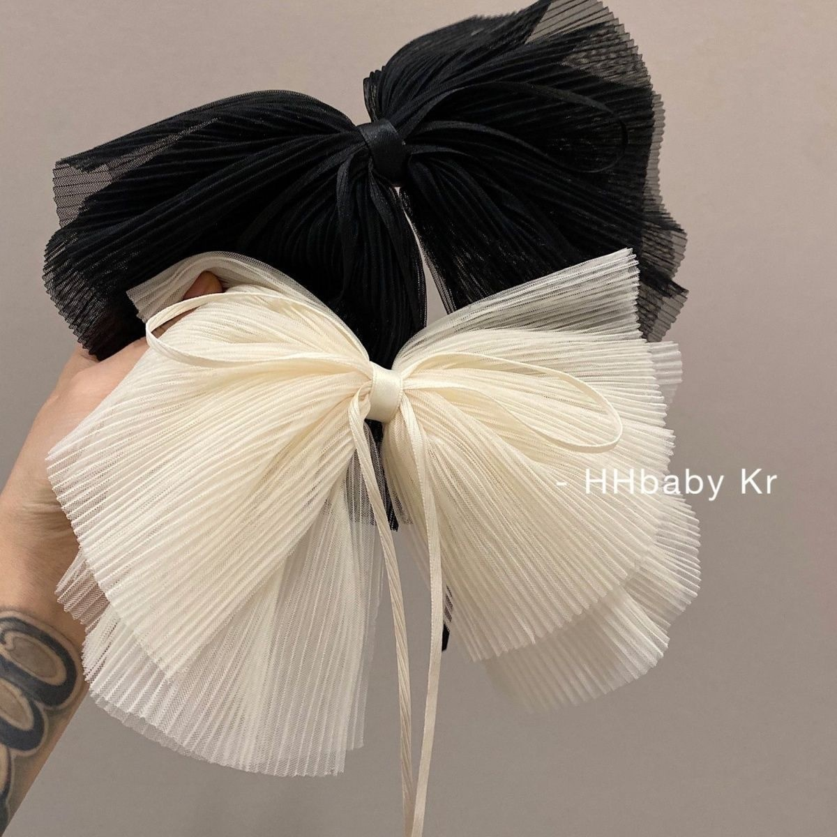 Elegant Pleated Ribbon Bow Spring Clip