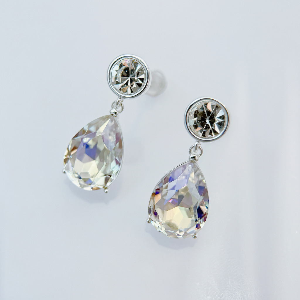 水滴琉光垂墜耳環