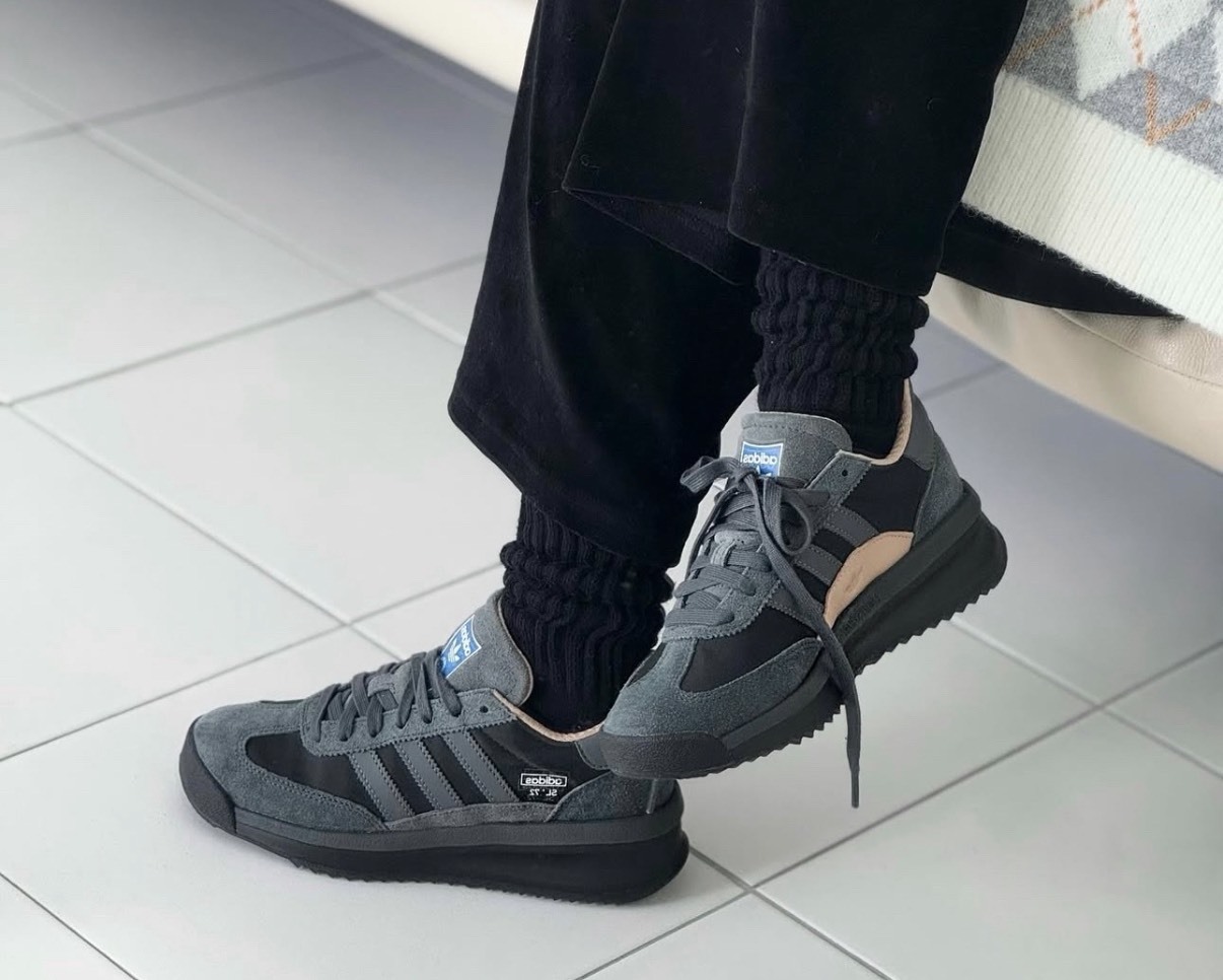 adidas SL 72 黑色 男女同款 復古休閒鞋 防滑耐磨運動鞋 輕量跑鞋 德訓風跑鞋 低幫潮鞋 情侶鞋 懶人穿搭鞋款