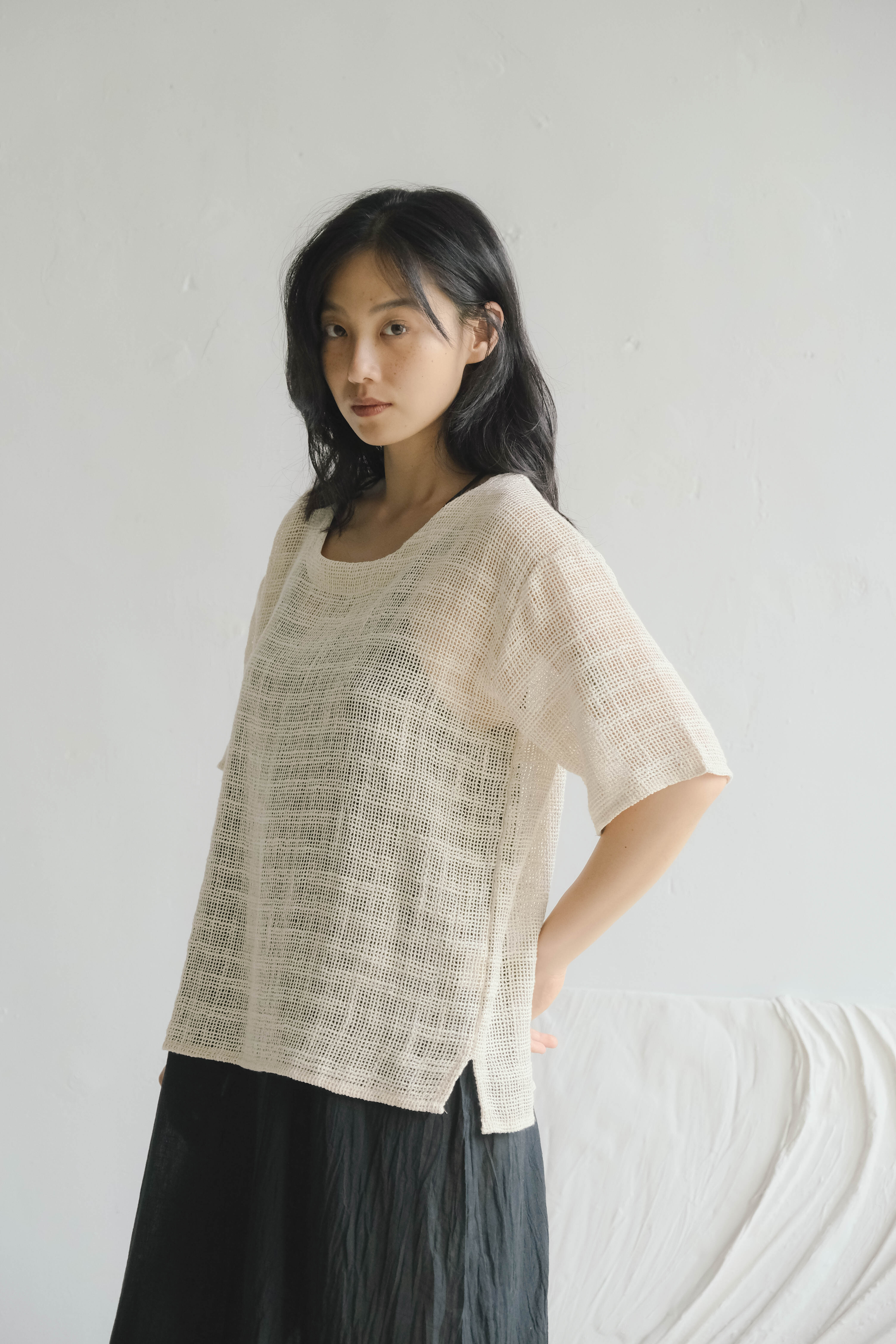 圓領網格針織短袖上衣 / Hemp 杏色