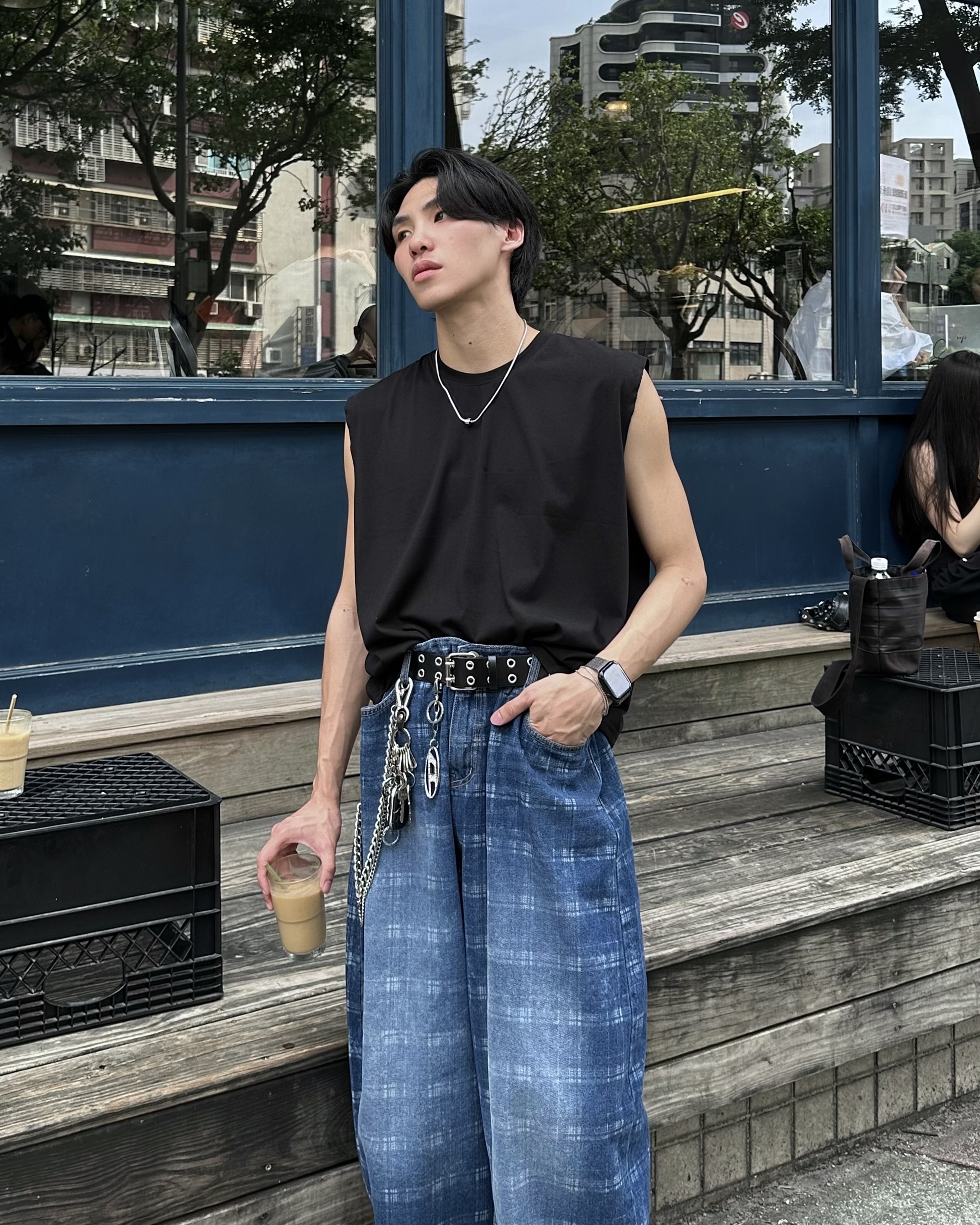 𝐇·𝐓·𝐒 韓國 BOXY 肩界霸主 太平洋 寬肩 不收邊 素面 短版 背心