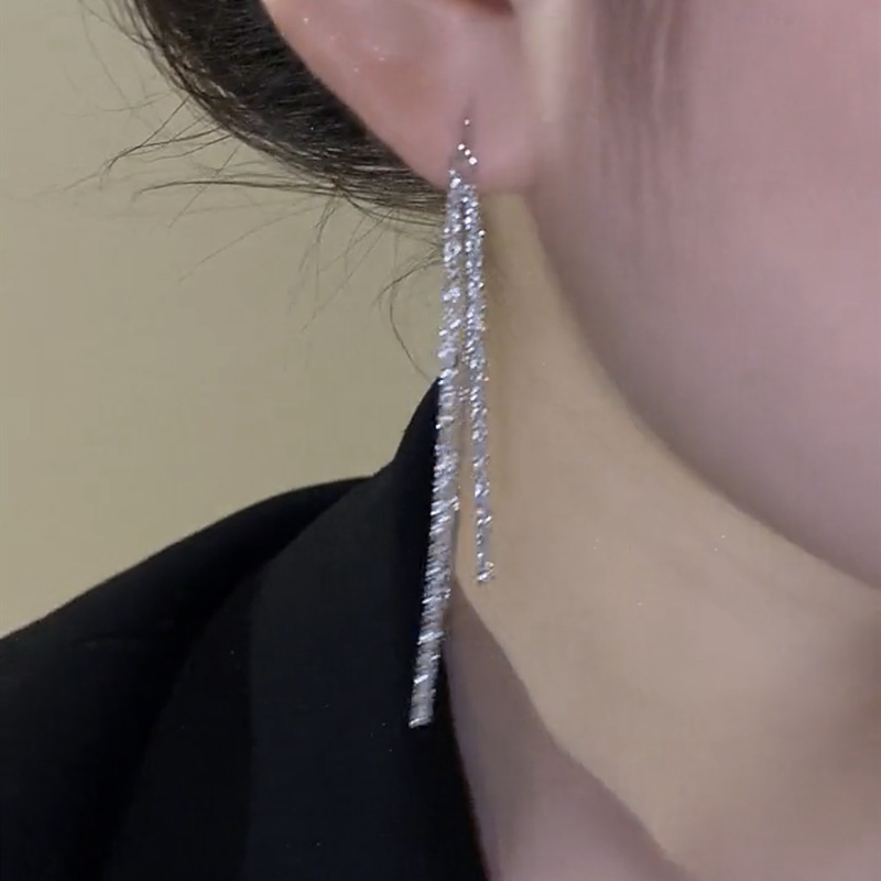 閃閃滿天星 垂墜耳針